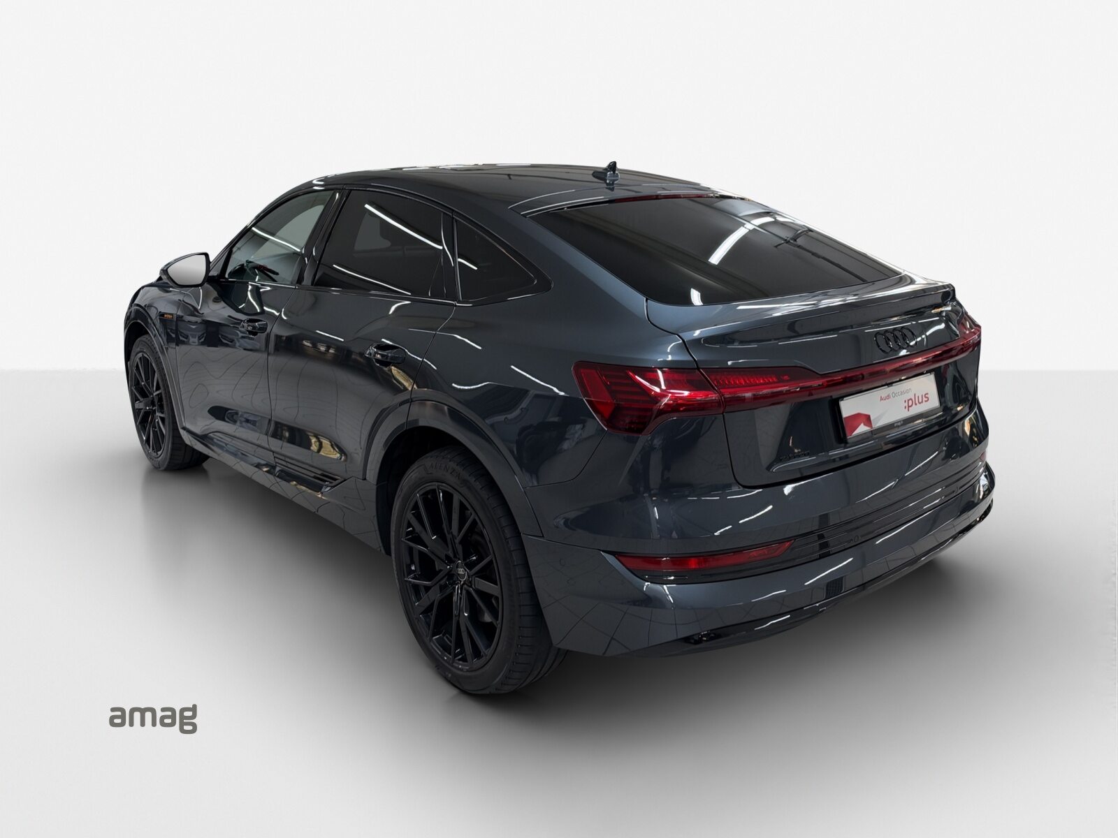 AUDI e-tron Sportback 55 advanced Black Edition, Elektro, Occasion / Gebraucht, Automatik - 3