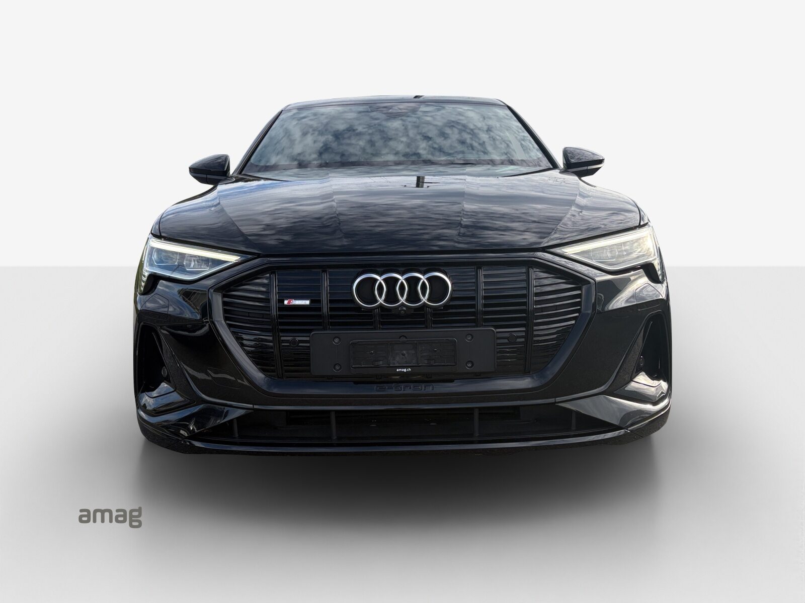 AUDI e-tron Sportback 55 S line, Elektro, Occasion / Gebraucht, Automatik - 7