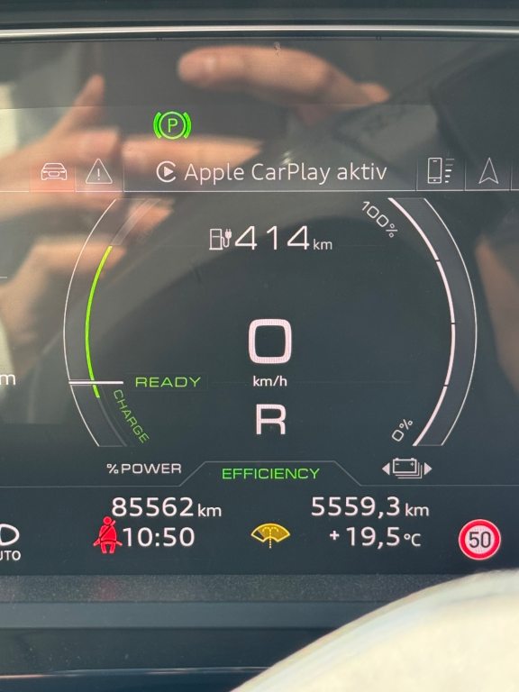 AUDI e-tron 55 S Line quattro, Elektro, Occasion / Gebraucht, Automatik - 5