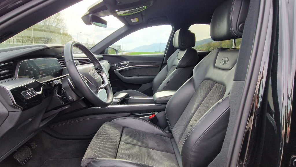 AUDI e-tron 50 Advanced quattro, Électrique, Occasion / Utilisé, Automatique - 7