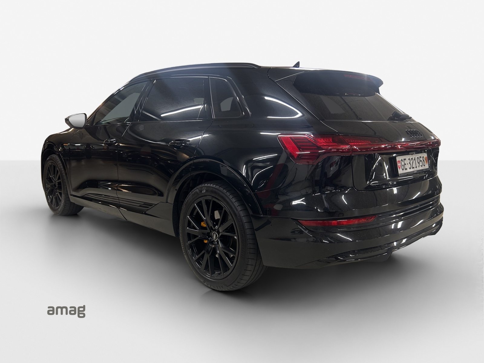 AUDI e-tron 55 S line Black Edition, Elettrica, Occasioni / Usate, Automatico - 4