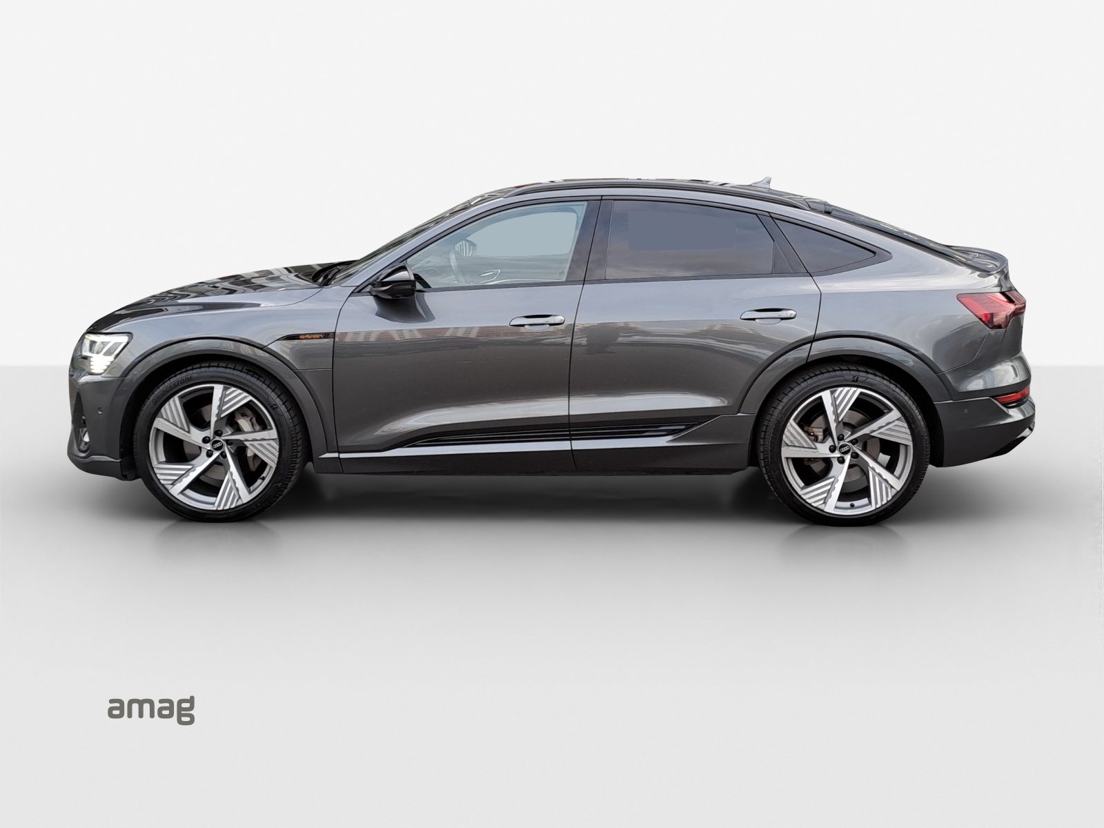 AUDI e-tron Sportback 55 S line Black Edition, Elektro, Occasion / Gebraucht, Automat - 2