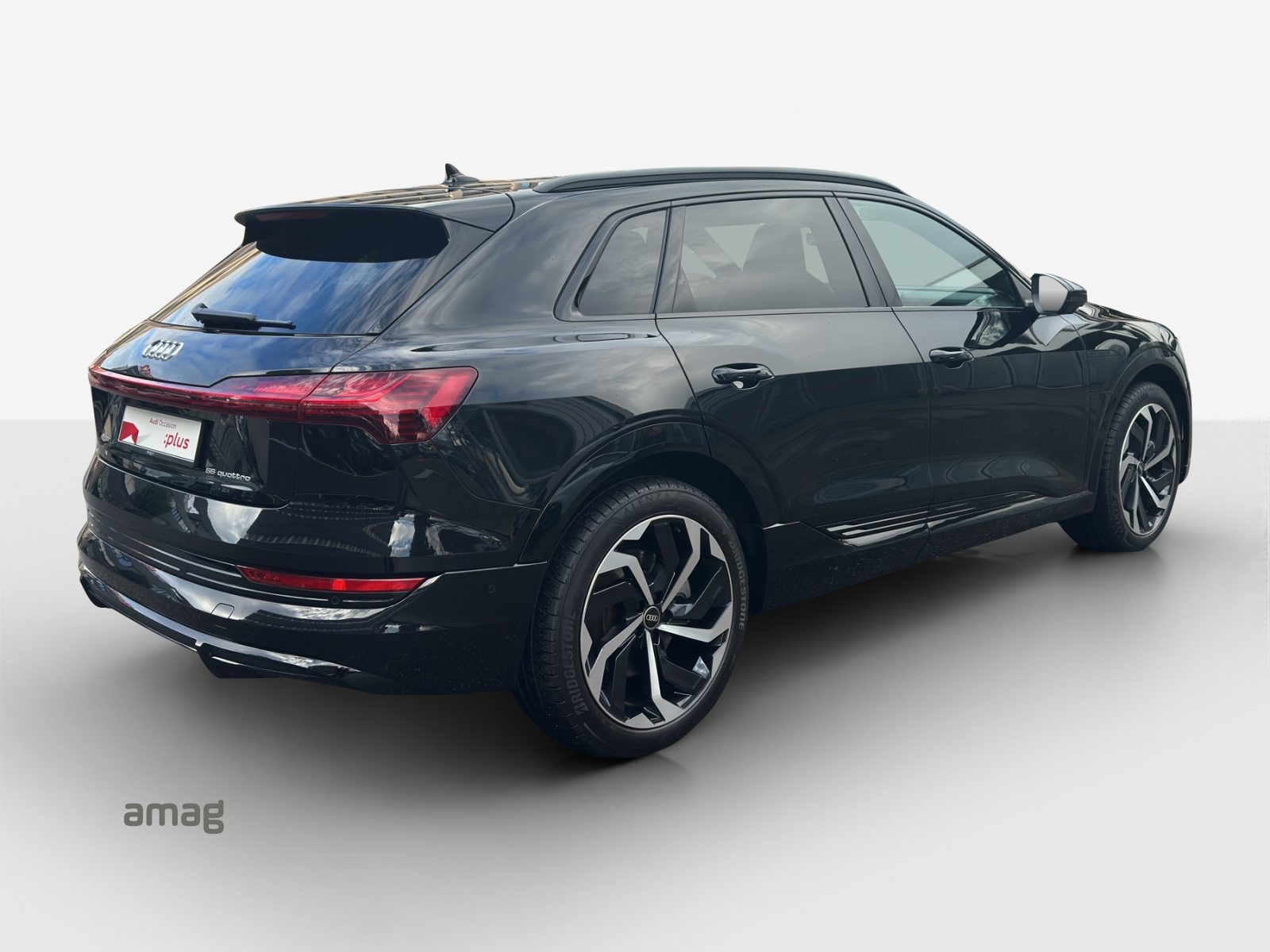 AUDI e-tron 55 S line Black Edition, Elektro, Occasion / Gebraucht, Automat - 6