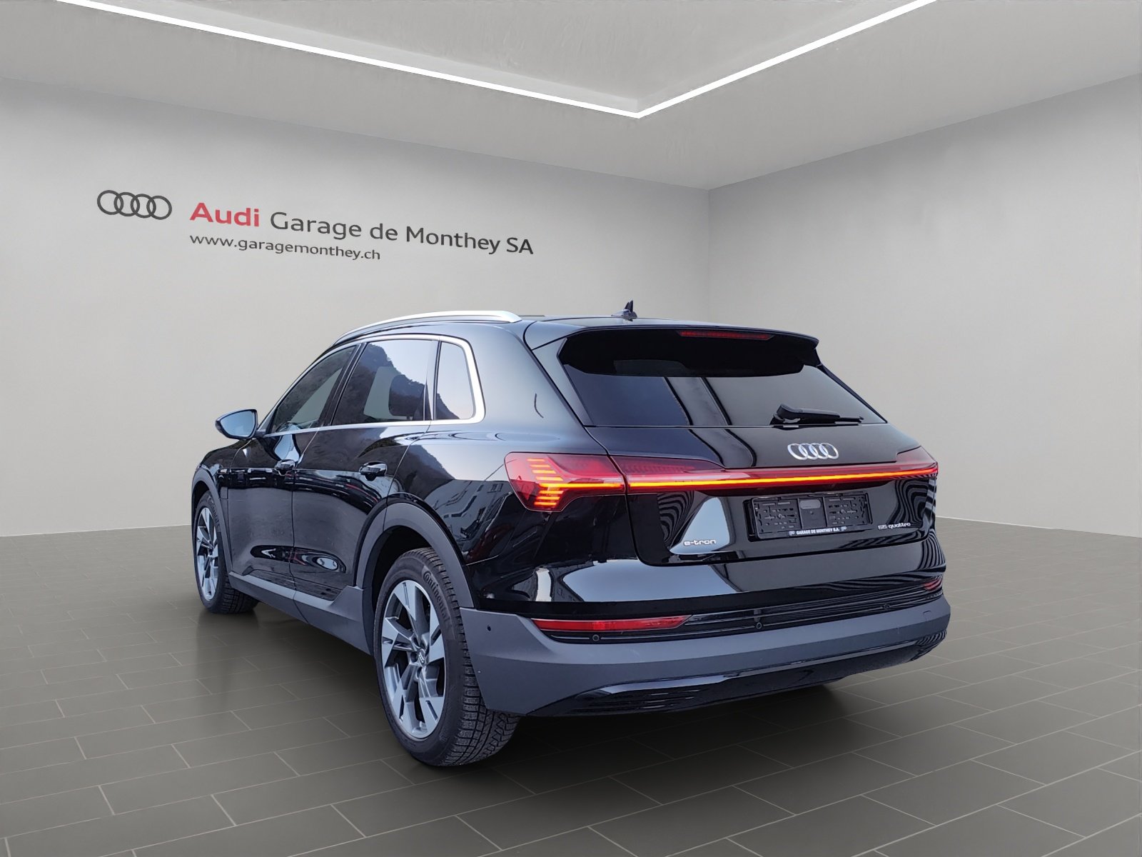 AUDI e-tron 55 quattro, Elektro, Occasion / Gebraucht, Automat - 6