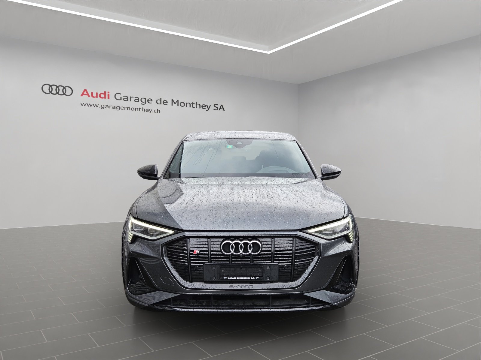 AUDI e-tron S quattro, Électrique, Occasion / Utilisé, Automatique - 2