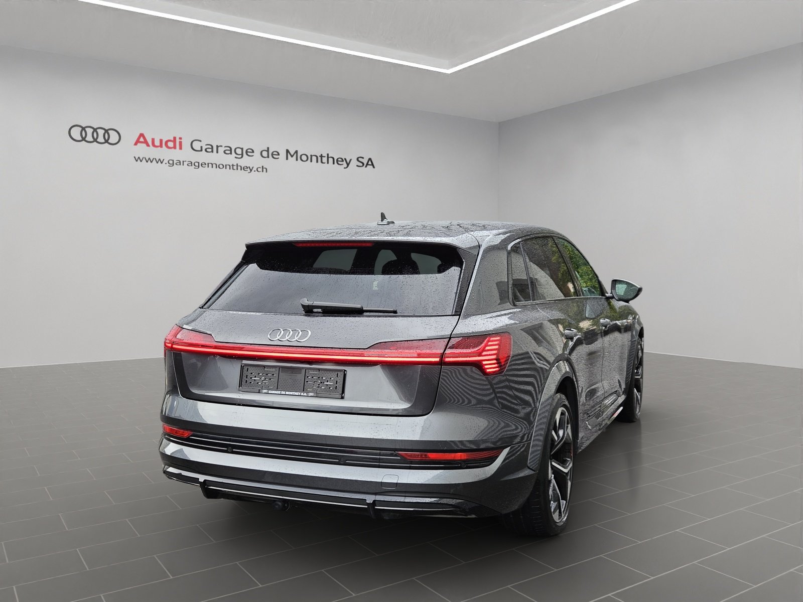 AUDI e-tron S quattro, Électrique, Occasion / Utilisé, Automatique - 4