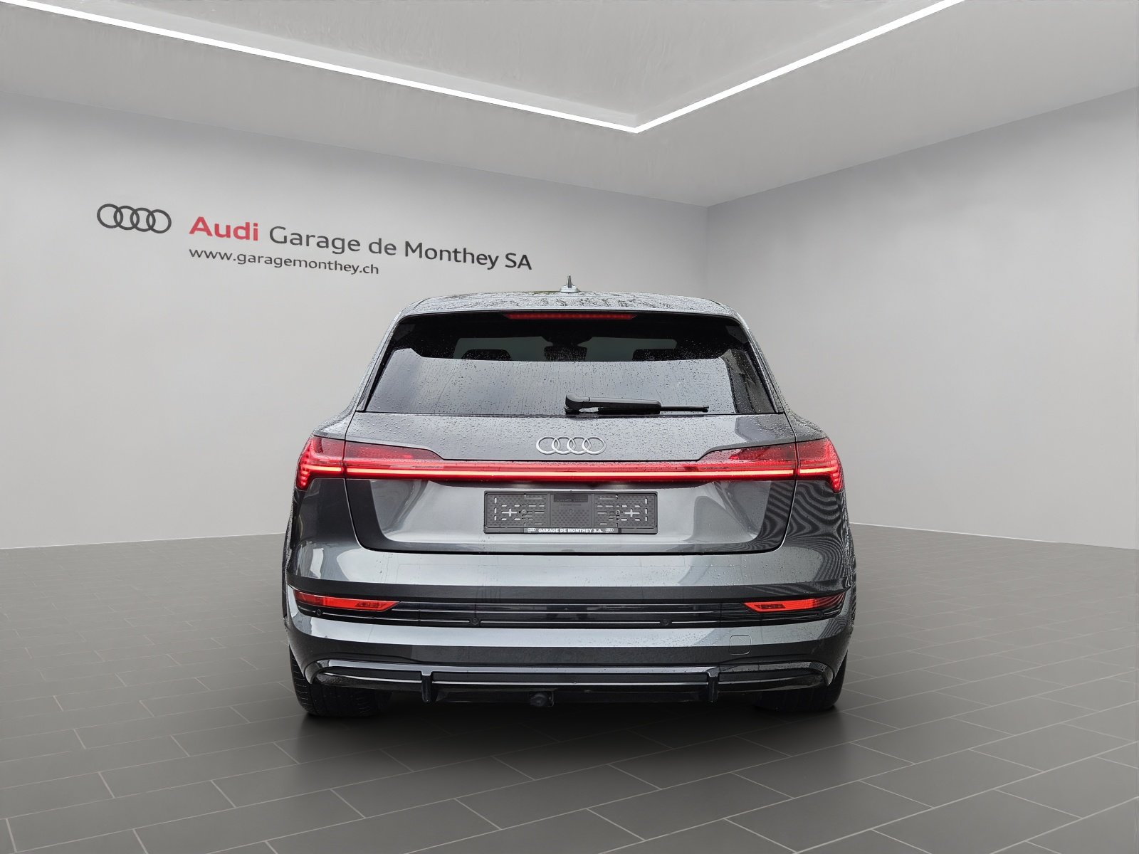 AUDI e-tron S quattro, Électrique, Occasion / Utilisé, Automatique - 5