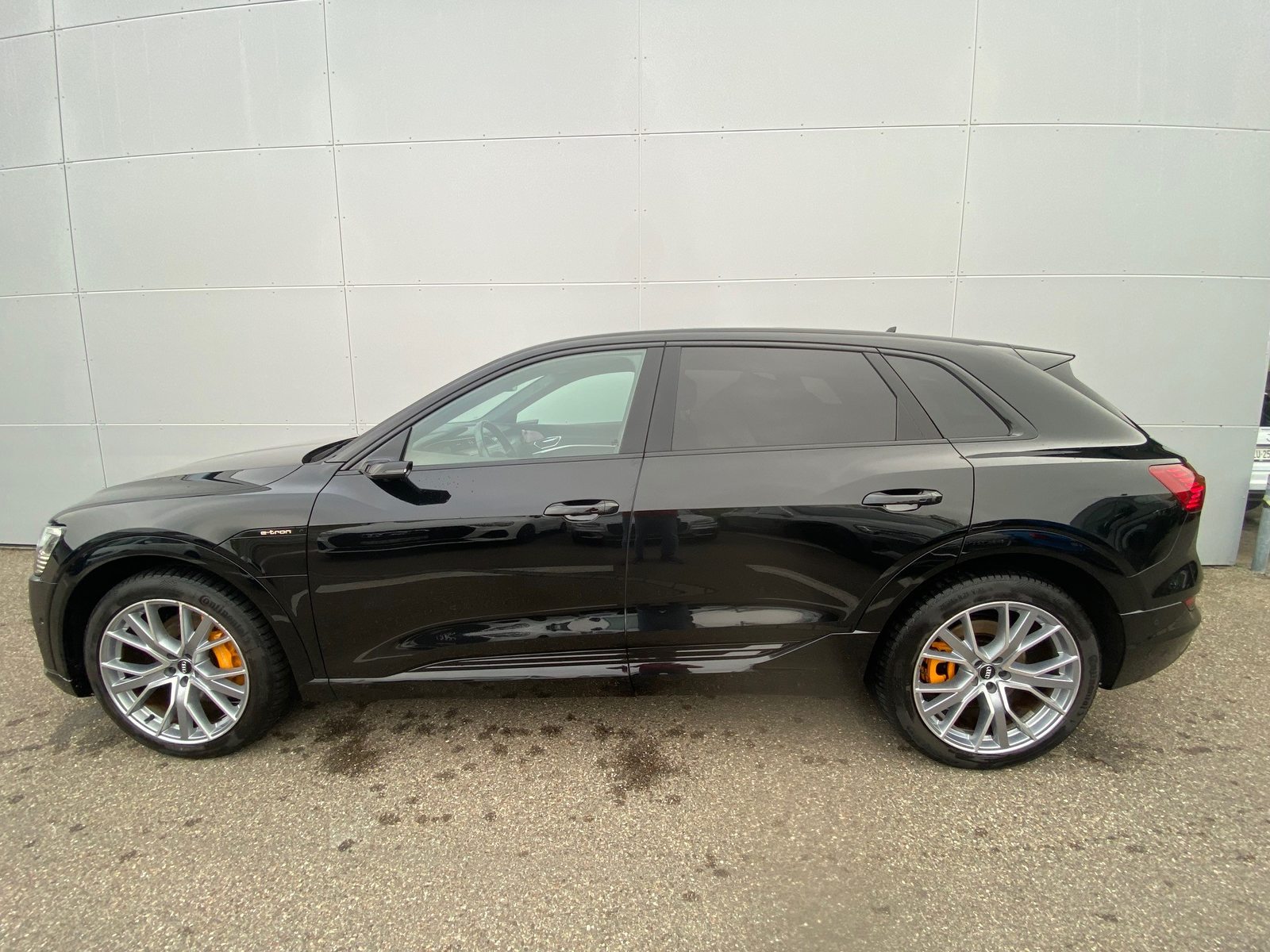 AUDI e-tron advanced, Électrique, Occasion / Utilisé, Automatique - 2