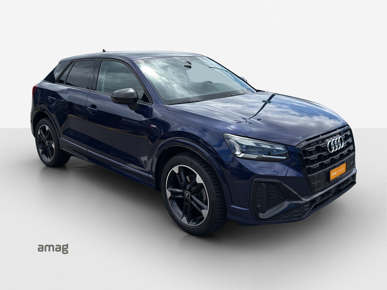 AUDI Q2 35 TFSI S lineS-tronic, Benzin, Occasion / Gebraucht, Automat - 7