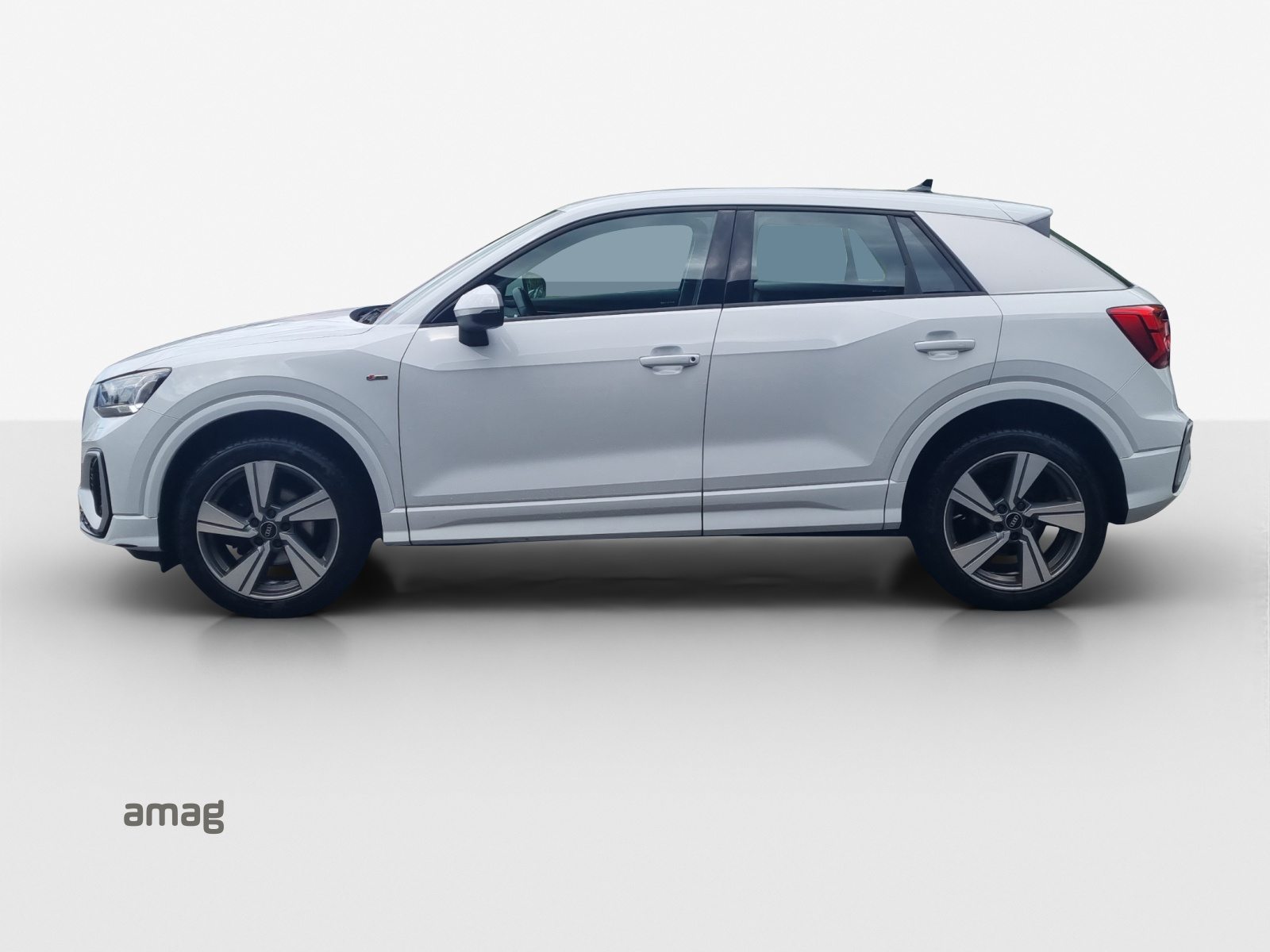 AUDI Q2 35 TFSI S lineS-tronic, Benzin, Occasion / Gebraucht, Automatik - 2