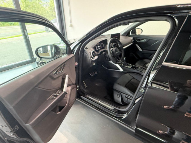 AUDI Q2 35 TFSI S lineS-tronic, Second hand / Used, Automatic - 7
