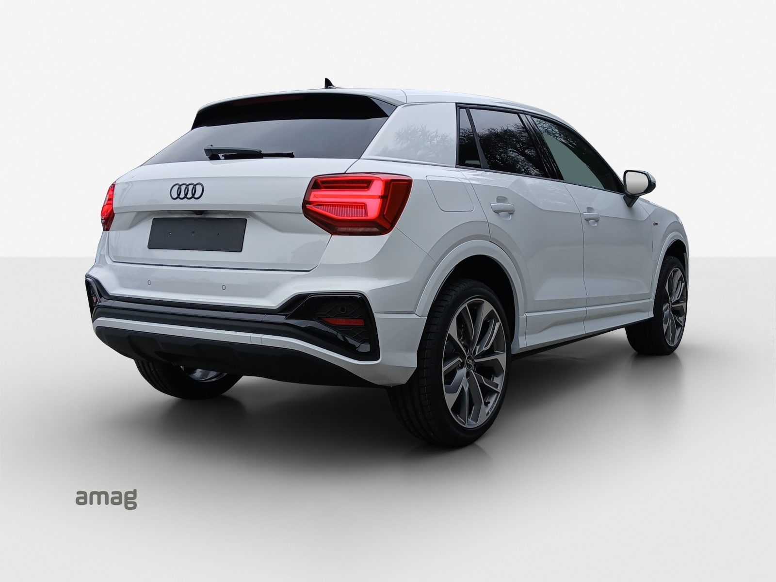 AUDI Q2 35 TFSI S line, Benzin, Neues Fahrzeug mit Tageszulassung, Automatik - 5