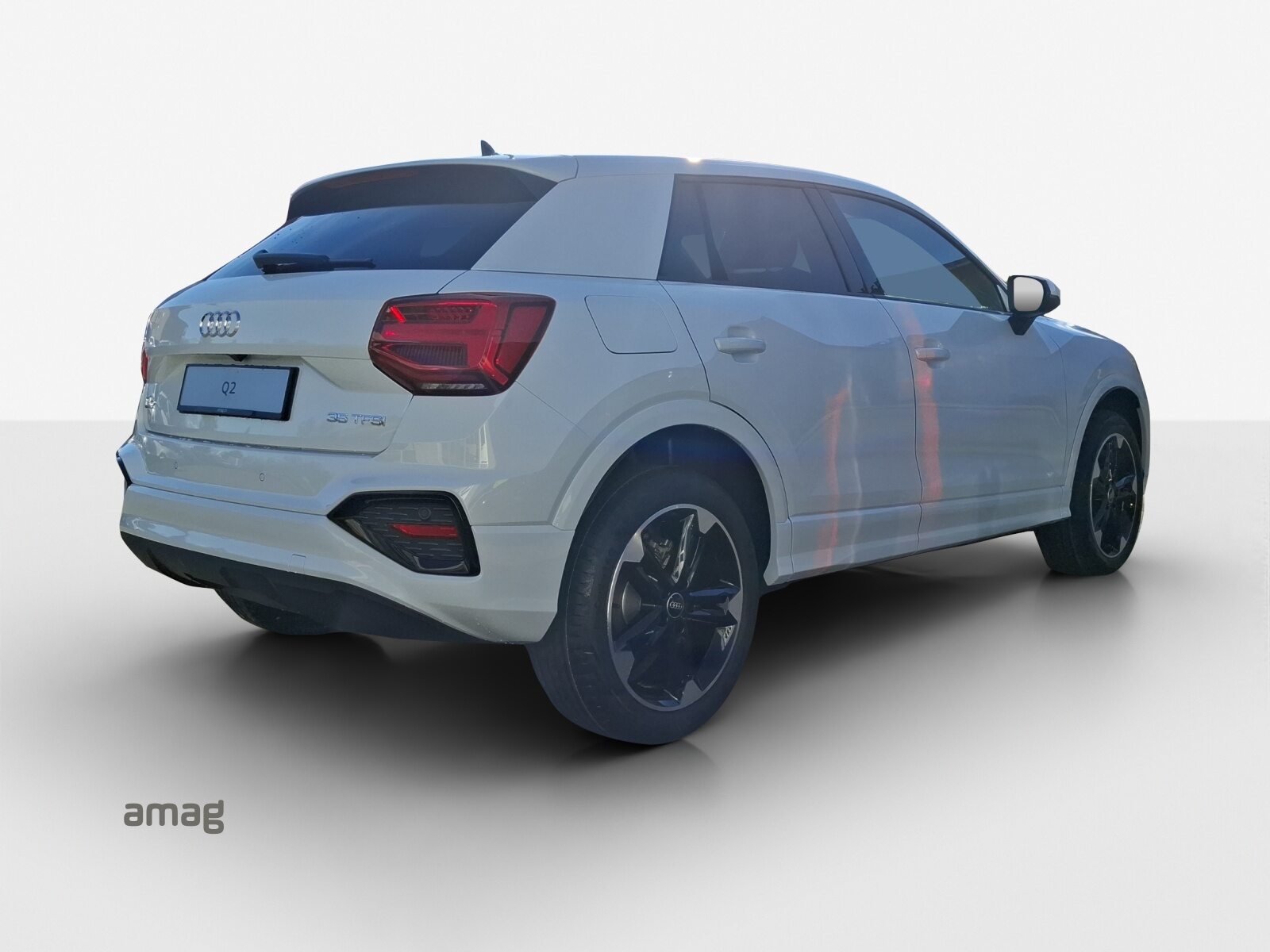 AUDI Q2 35 TFSI advanced, Petrol, Pre-registered new car, Automatic - 5
