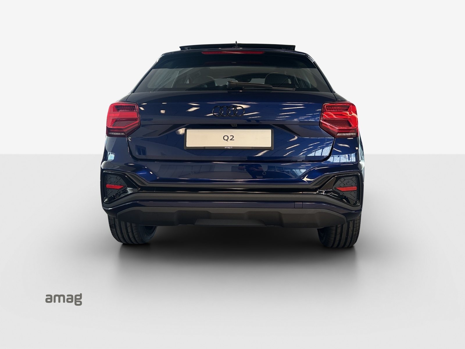AUDI Q2 35 TFSI S line, Petrol, New car, Automatic - 5