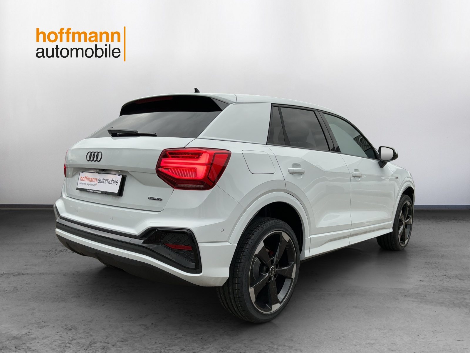 AUDI Q2 40 TFSI S line Attraction, Benzina, Auto nuove, Automatico - 4