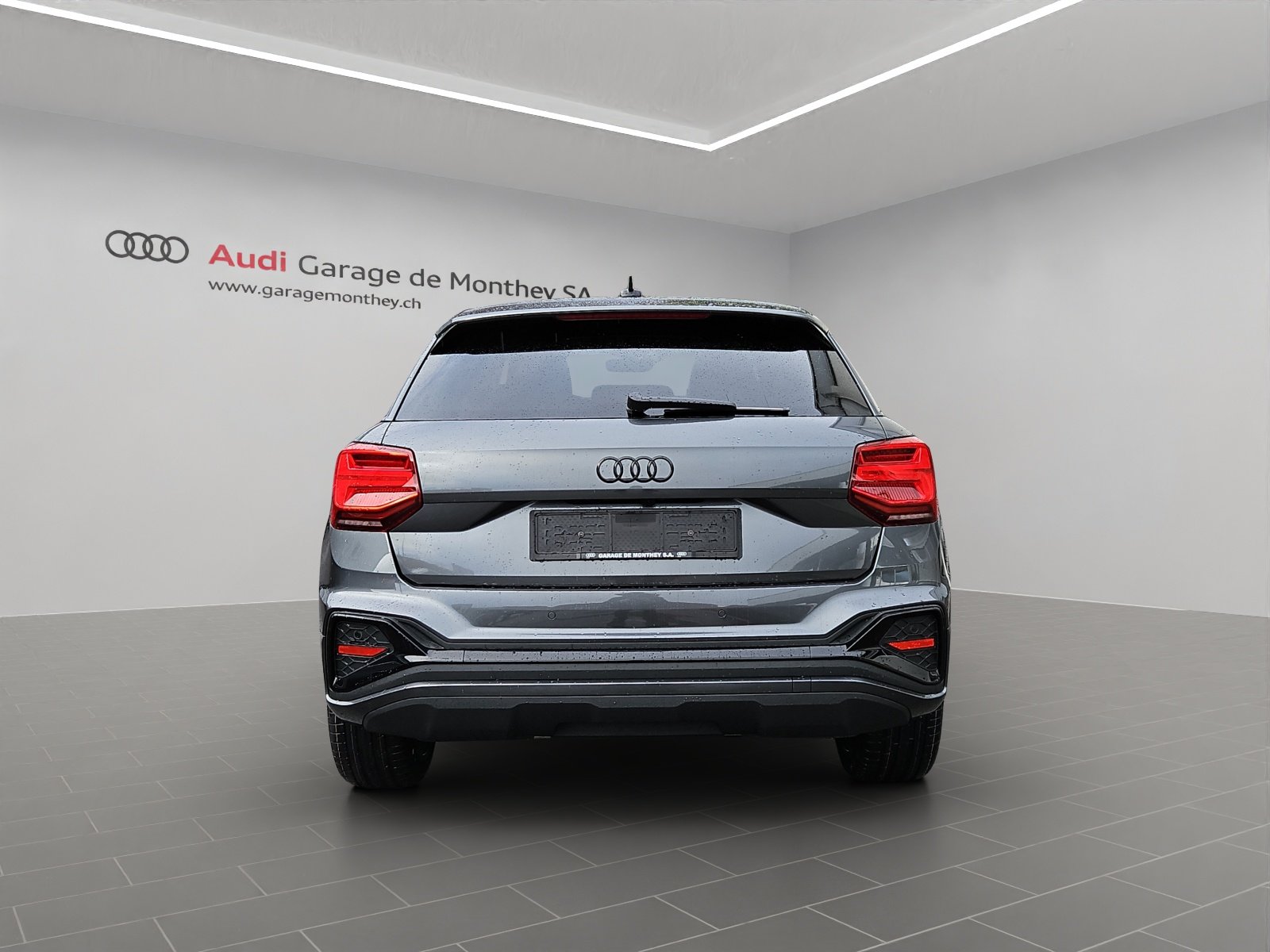 AUDI Q2 35 TFSI S line, Petrol, New car, Automatic - 5