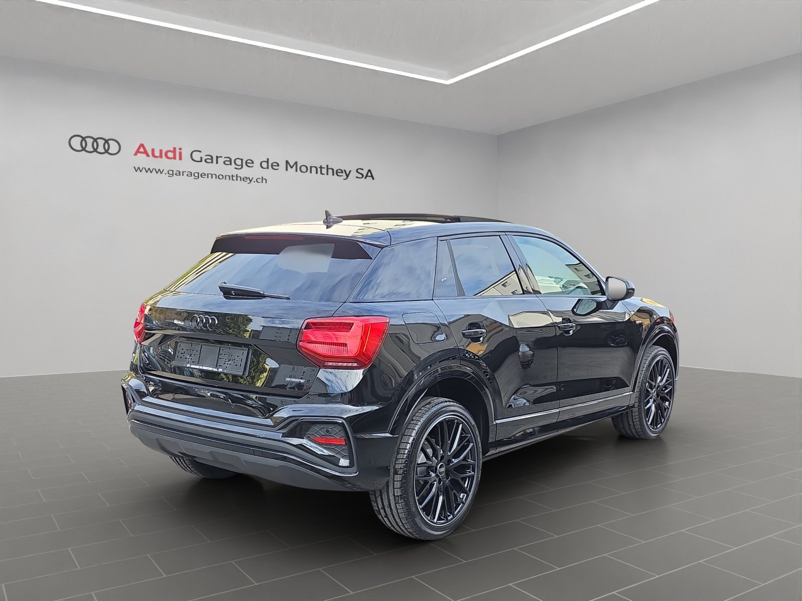 AUDI Q2 40 TFSI S line Attraction quattro S-tronic, Petrol, New car, Automatic - 4