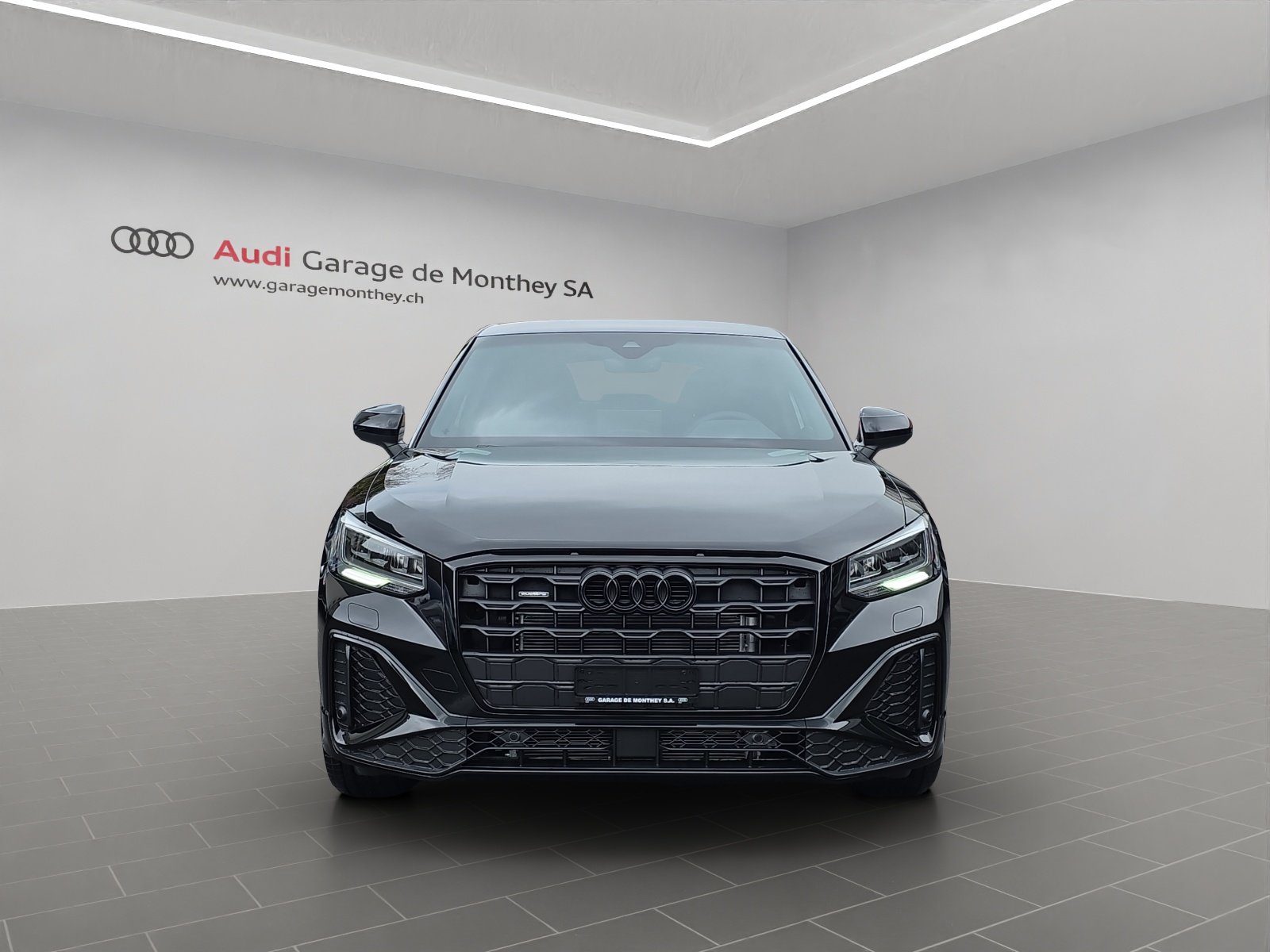 AUDI Q2 40 TFSI S line Attraction quattro S-tronic, Essence, Voiture nouvelle, Automatique - 2