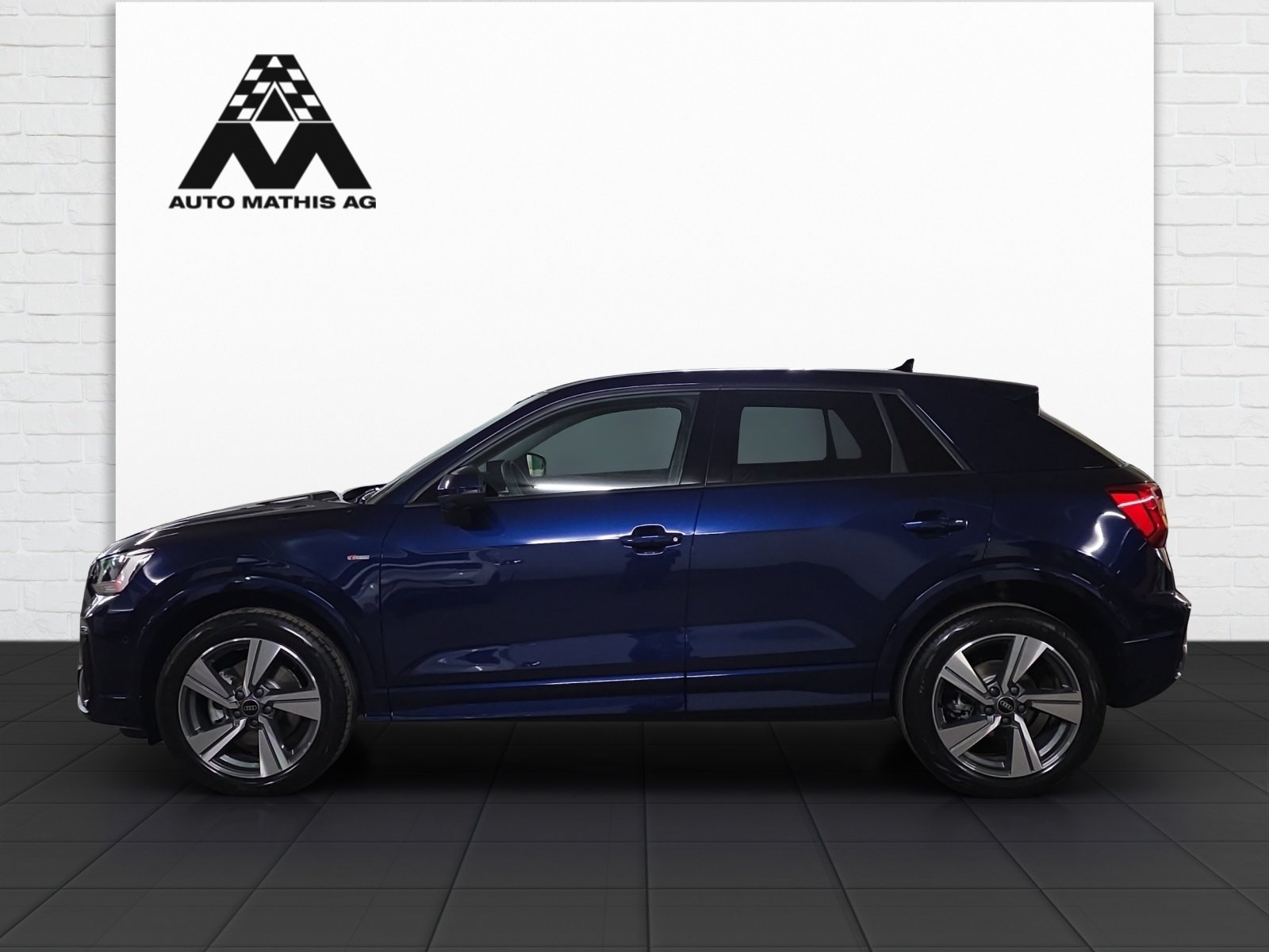 AUDI Q2 40 TFSI S line Attraction quattro S-tronic, Petrol, New car, Automatic - 3