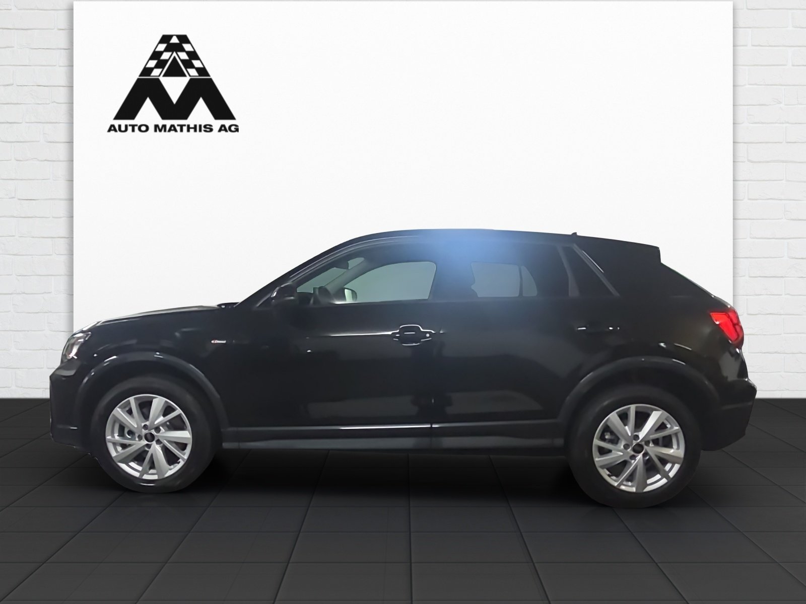 AUDI Q2 40 TFSI S line Attraction quattro S-tronic, Benzin, Neuwagen, Automatik - 3