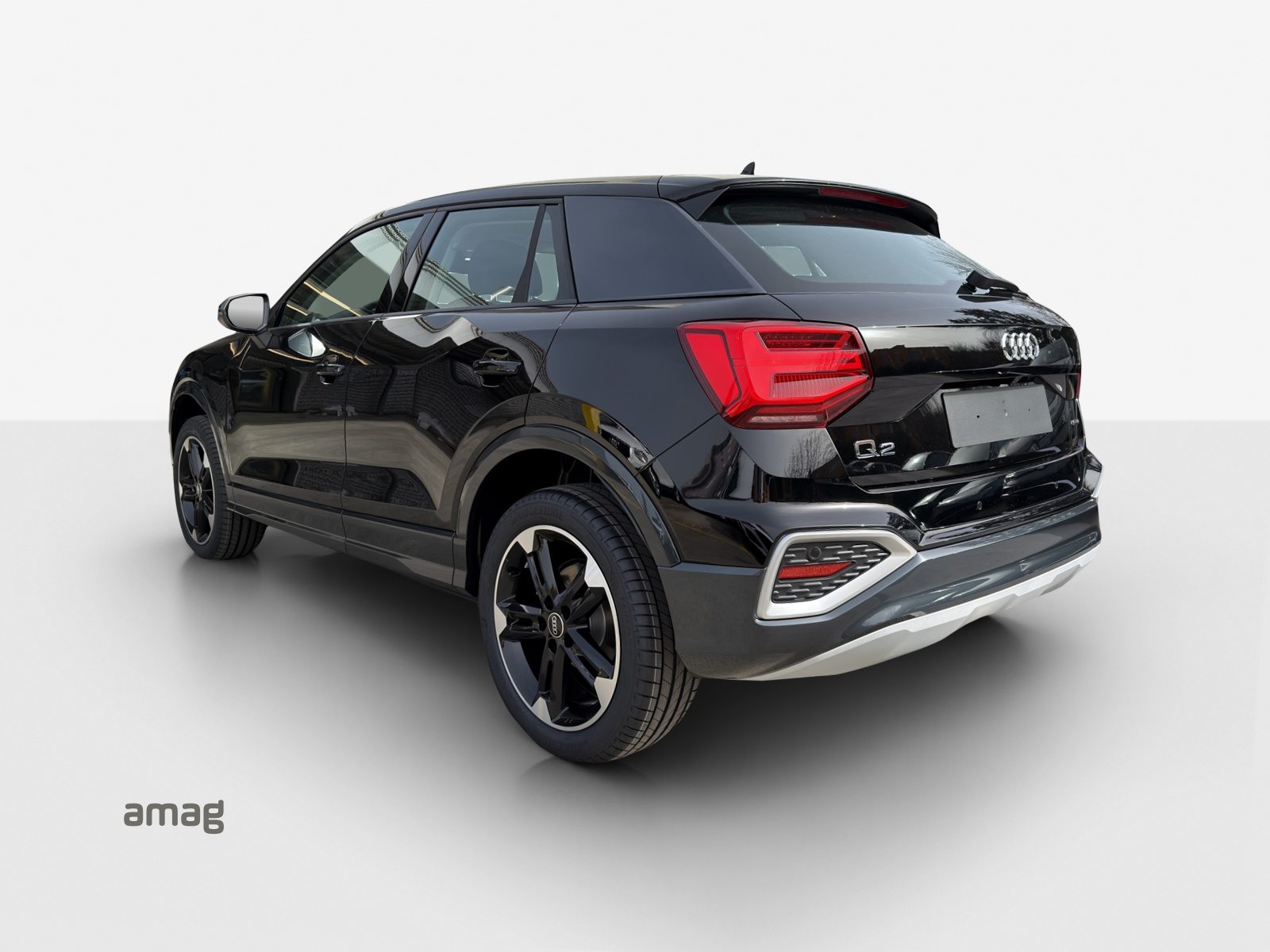 AUDI Q2 40 TFSI advanced Attraction, Benzina, Auto nuove, Automatico - 3