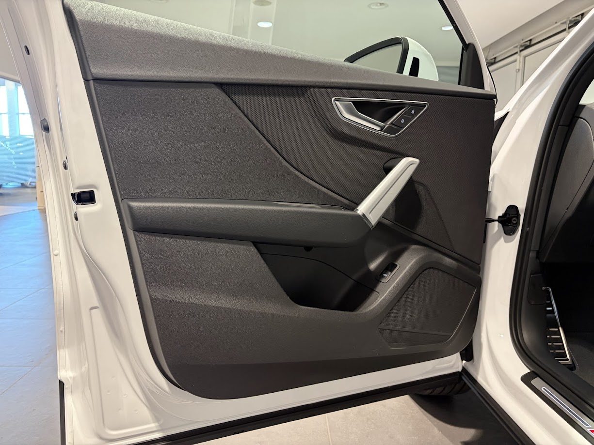 AUDI Q2 40 TFSI Attraction, Benzina, Auto nuove, Automatico - 3