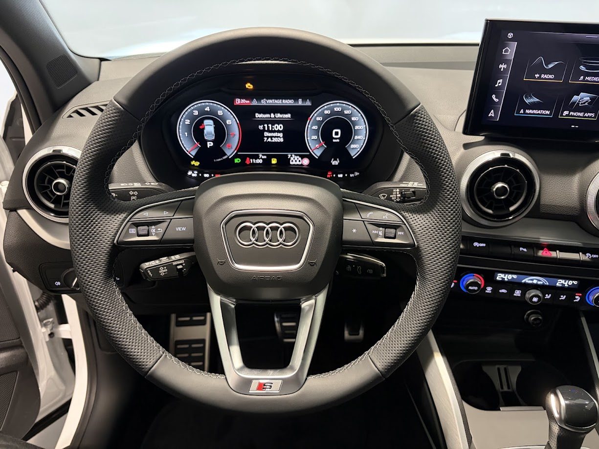 AUDI Q2 40 TFSI Attraction, Benzina, Auto nuove, Automatico - 6