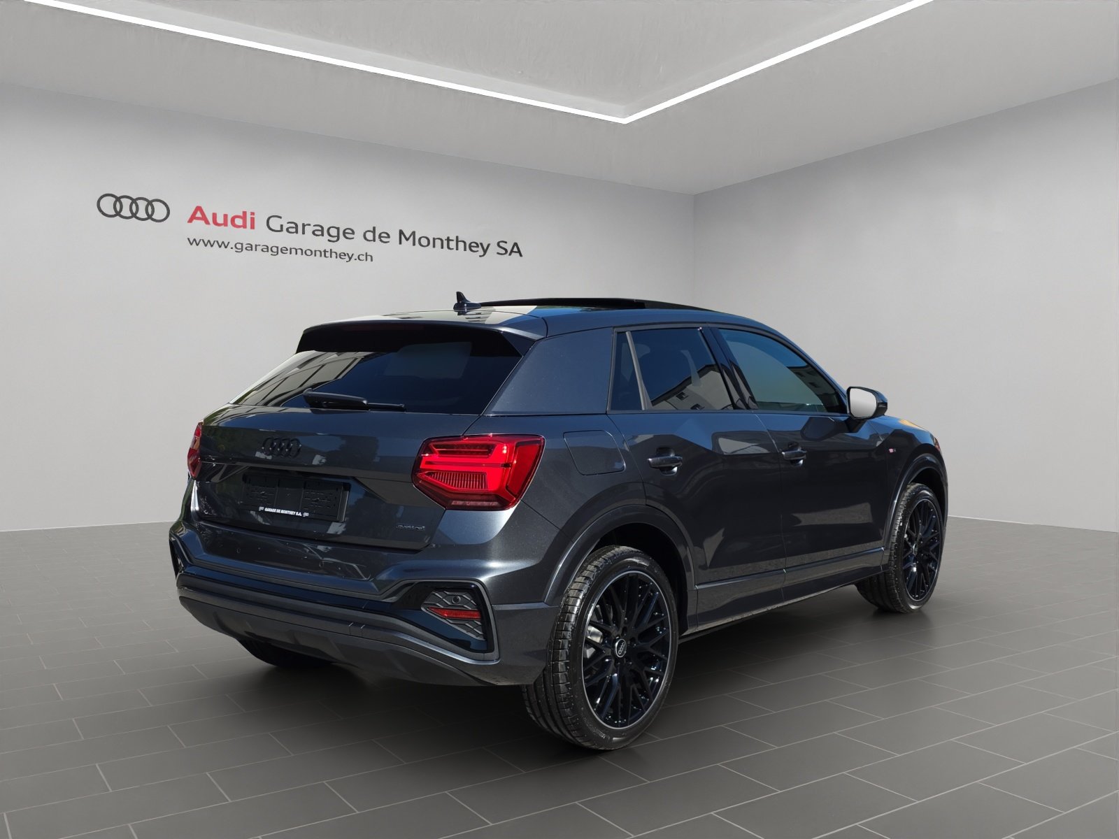 AUDI Q2 40 TFSI S line Attraction quattro S-tronic, Petrol, New car, Automatic - 4