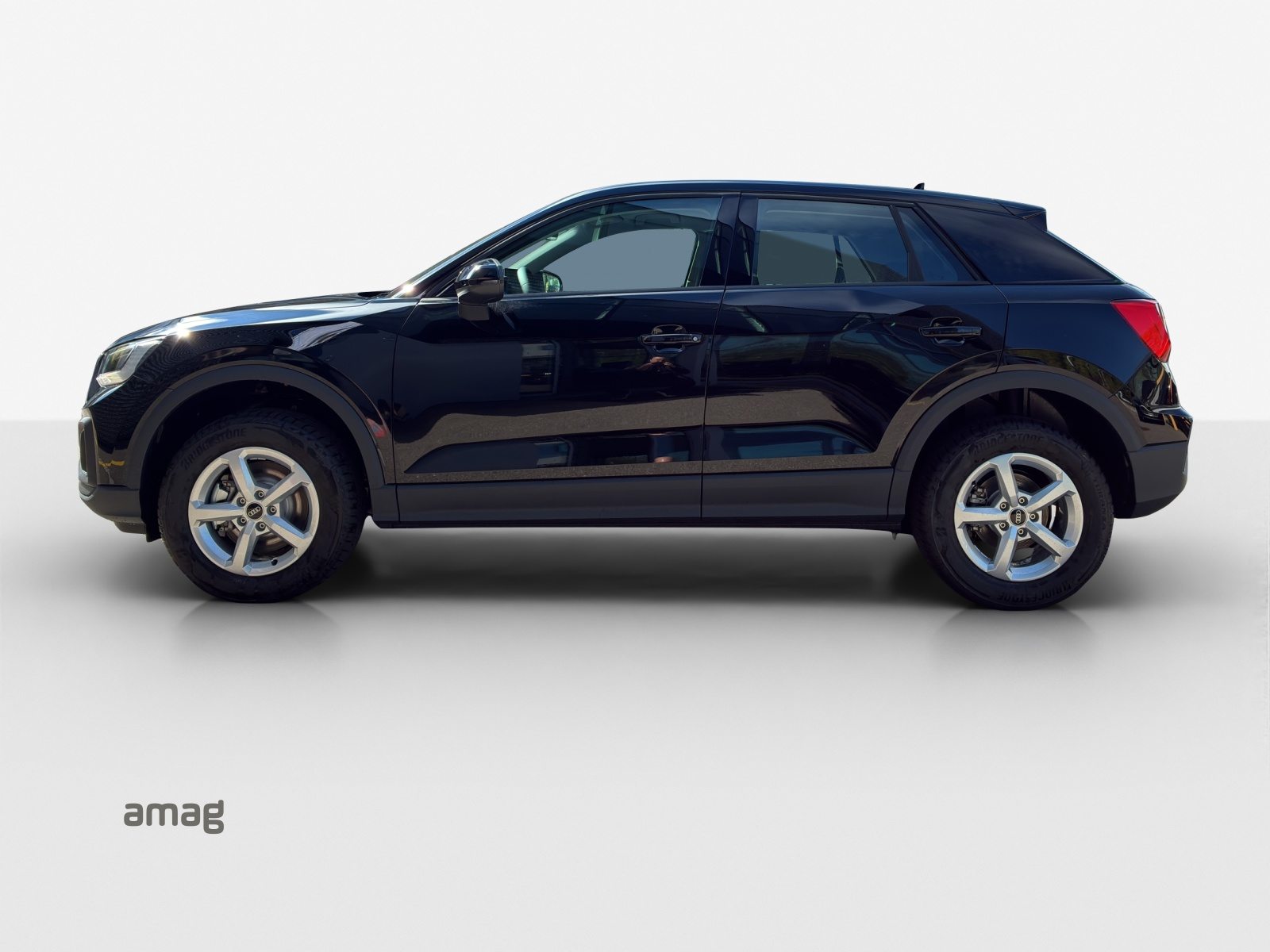 AUDI Q2 40 TFSI, Benzina, Auto nuove, Automatico - 2