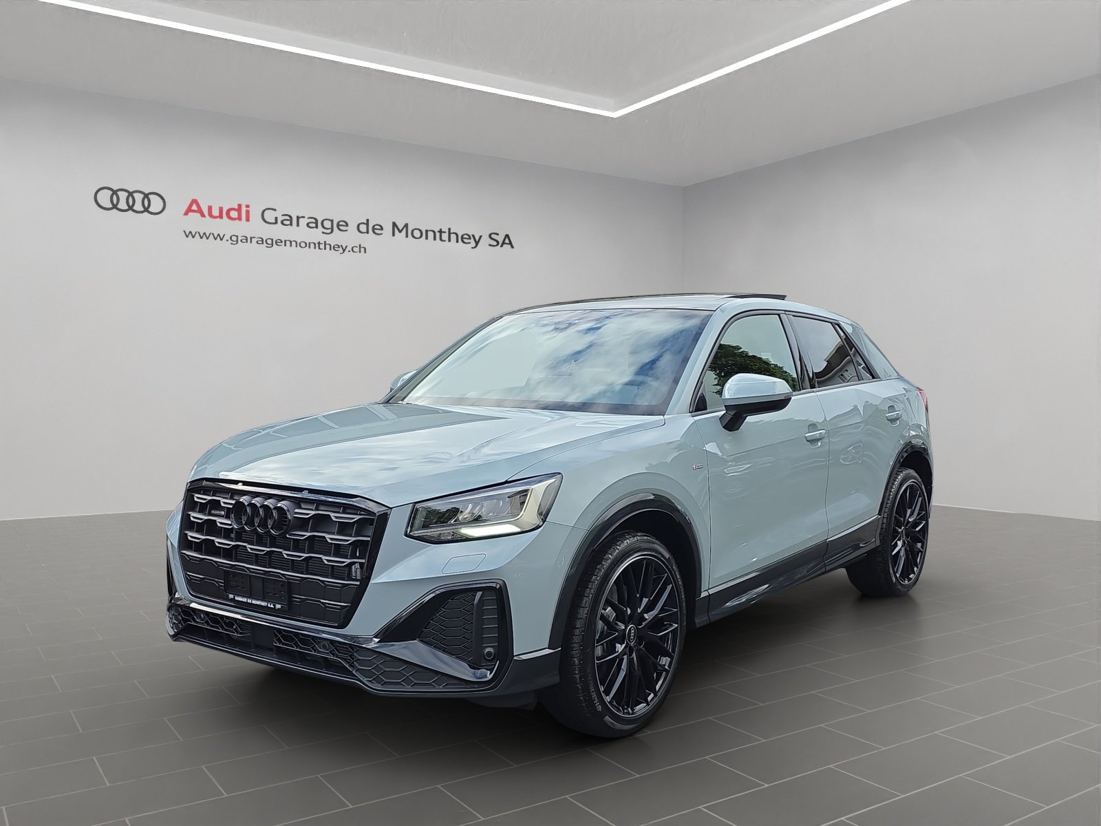 AUDI Q2 40 TFSI S line Attraction quattro S-tronic, Essence, Voiture nouvelle, Automatique
