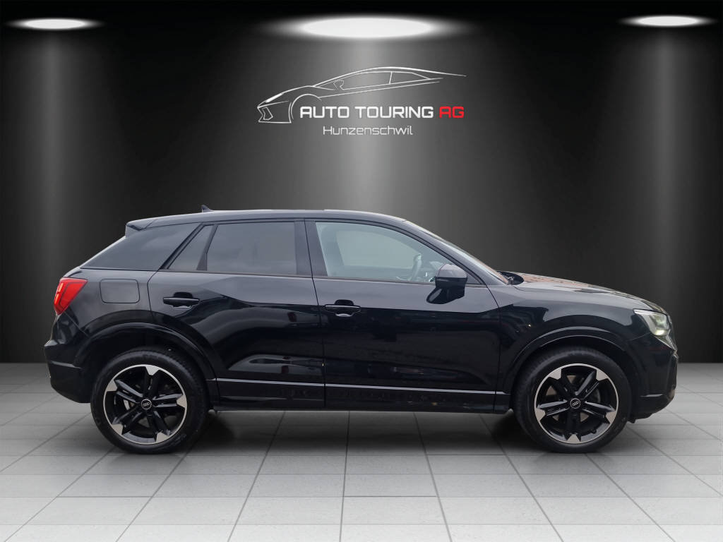 AUDI Q2 2.0 40 TFSI Advanced quattro S-Tronic, Benzin, Occasion / Gebraucht, Automatik - 2