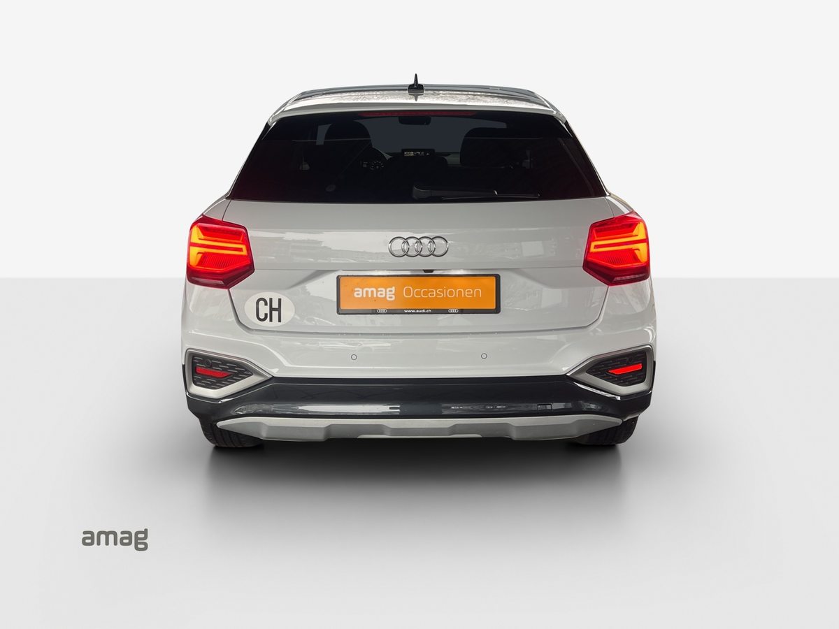 AUDI Q2 35 TFSI S tronic, Essence, Occasion / Utilisé, Automatique - 4