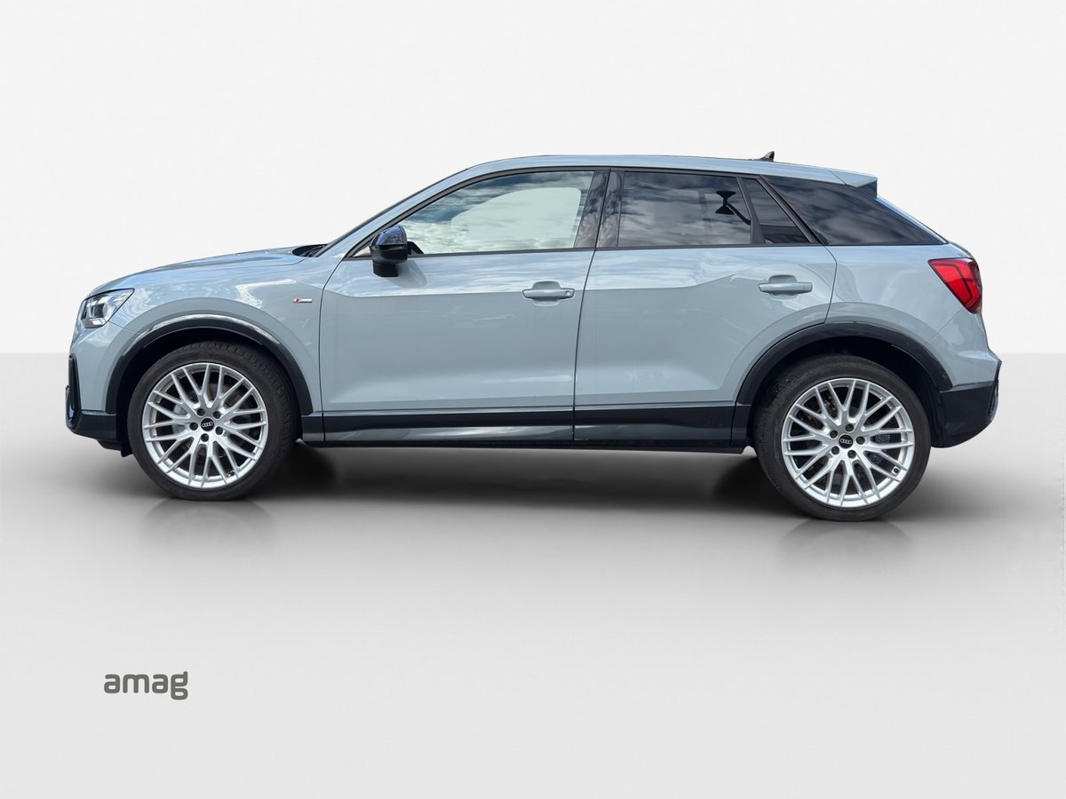AUDI Q2 35 TFSI S line S-tronic, Benzin, Occasion / Gebraucht, Automatik - 2