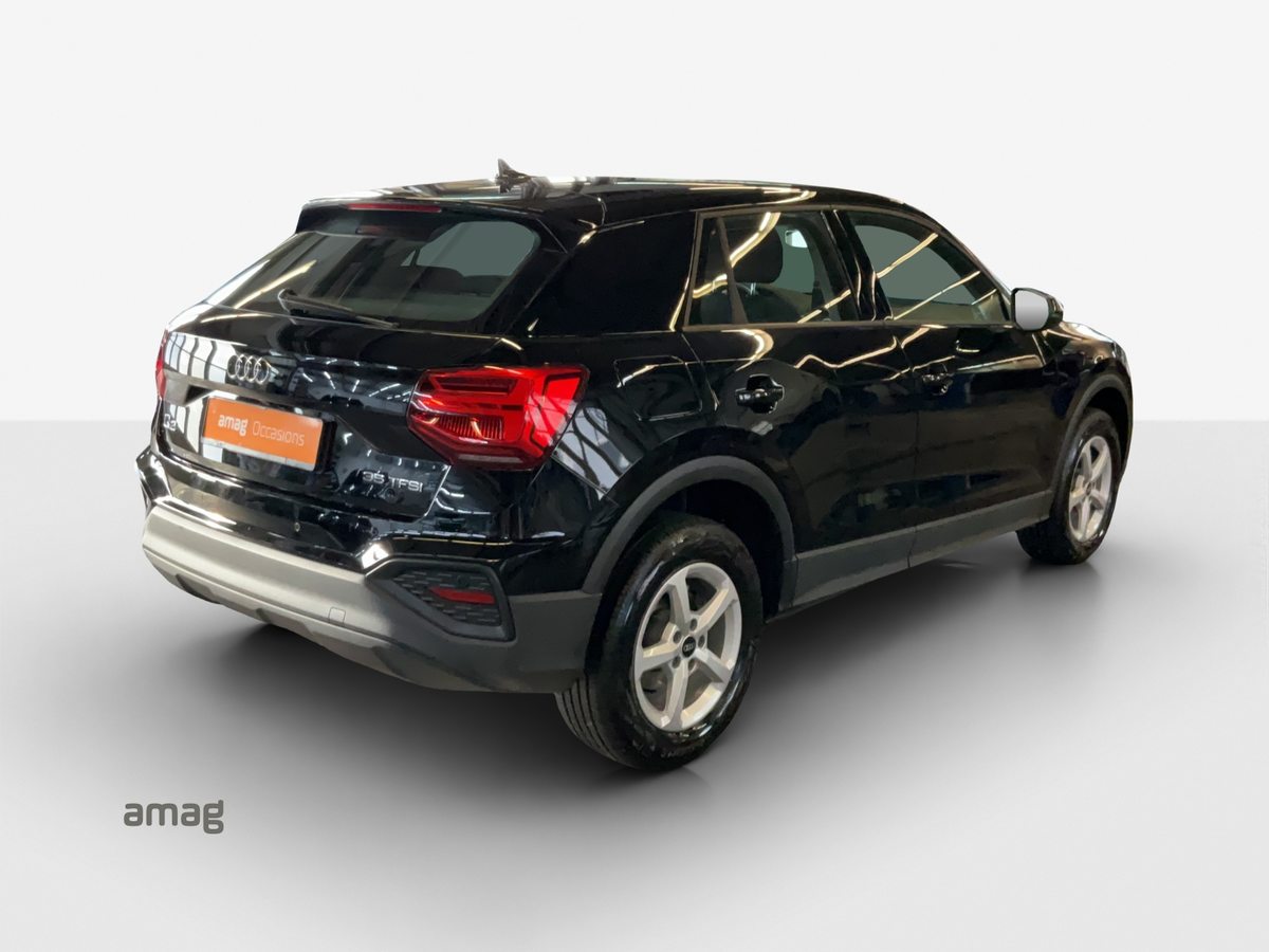 AUDI Q2 35 TFSI 6-G, Petrol, Second hand / Used - 5