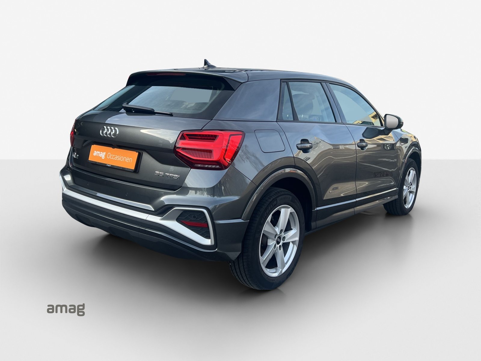 AUDI Q2 35 TFSI S line, Essence, Occasion / Utilisé, Automatique - 5