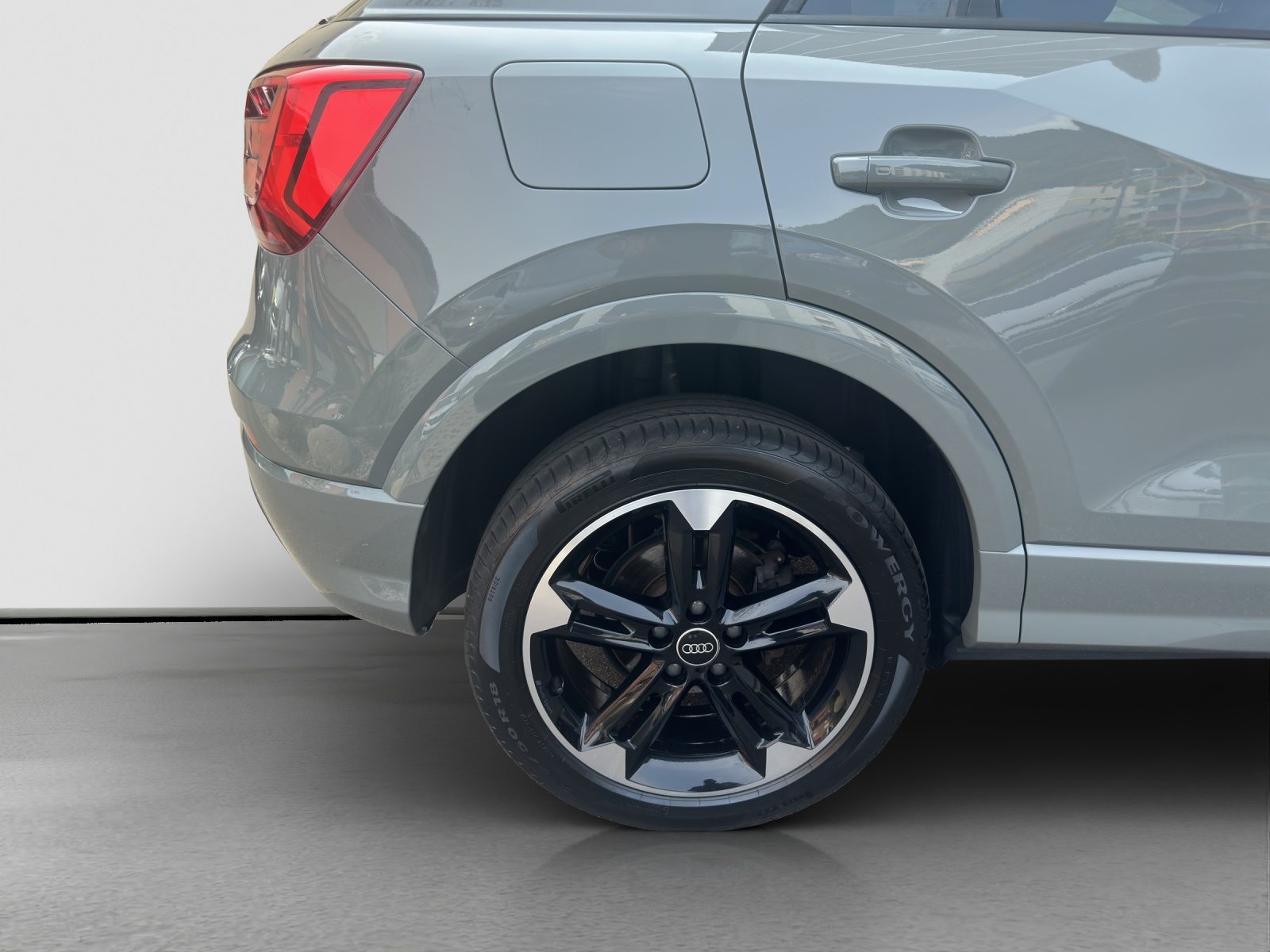 AUDI Q2 sport, Diesel, Occasion / Gebraucht, Automatik - 5