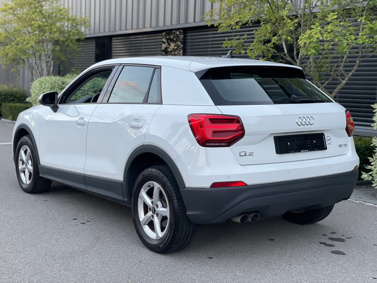 AUDI Q2 35 TDI Attraction quattro S-tronic, Diesel, Second hand / Used, Automatic - 7