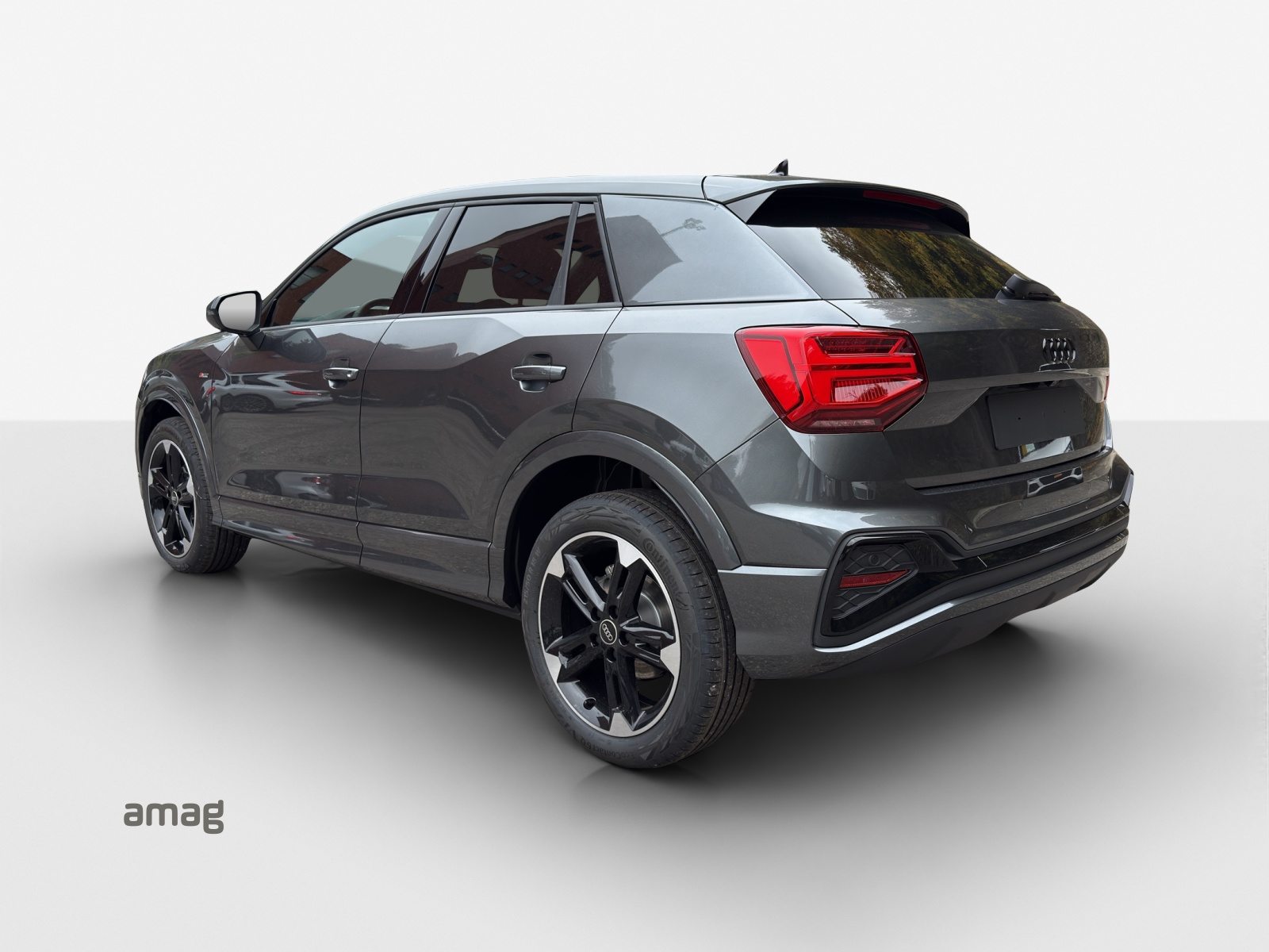 AUDI Q2 35 TFSI S line, Petrol, Second hand / Used, Automatic - 3