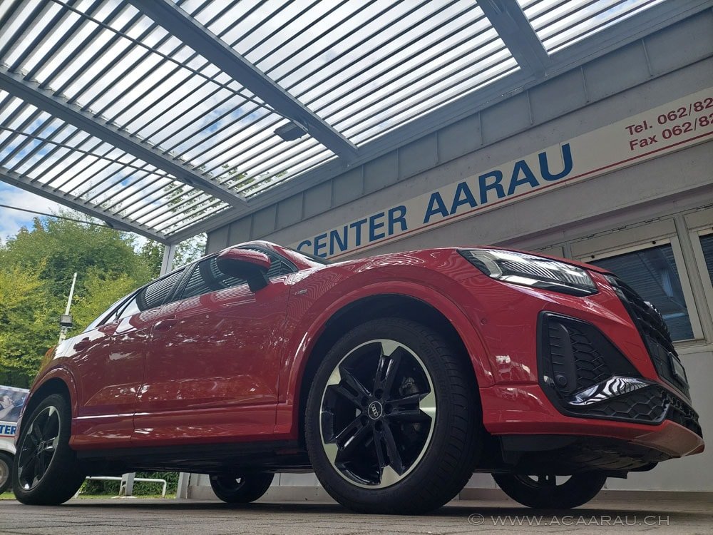 AUDI Q2 35 TFSI S line S-tronic / Video : https://youtu.be/GaFqZb, Essence, Occasion / Utilisé, Automatique - 2