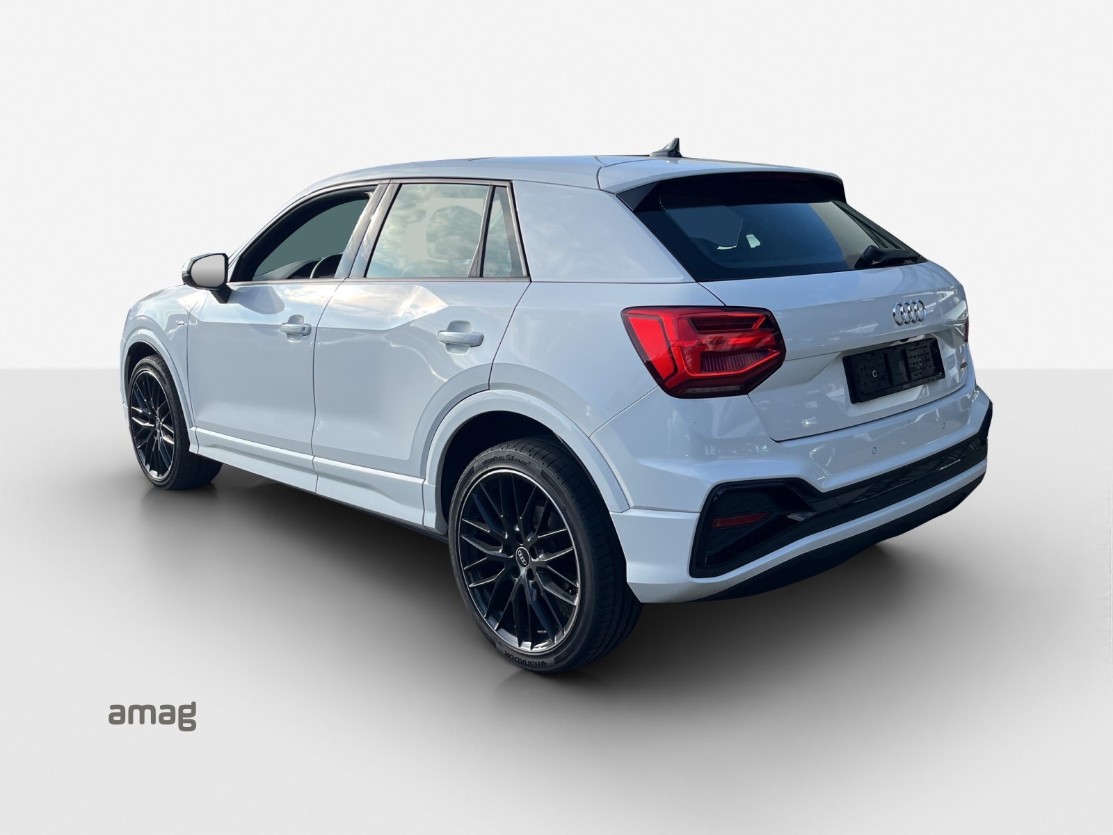 AUDI Q2 40 TFSI S line Attraction, Essence, Occasion / Utilisé, Automatique - 3
