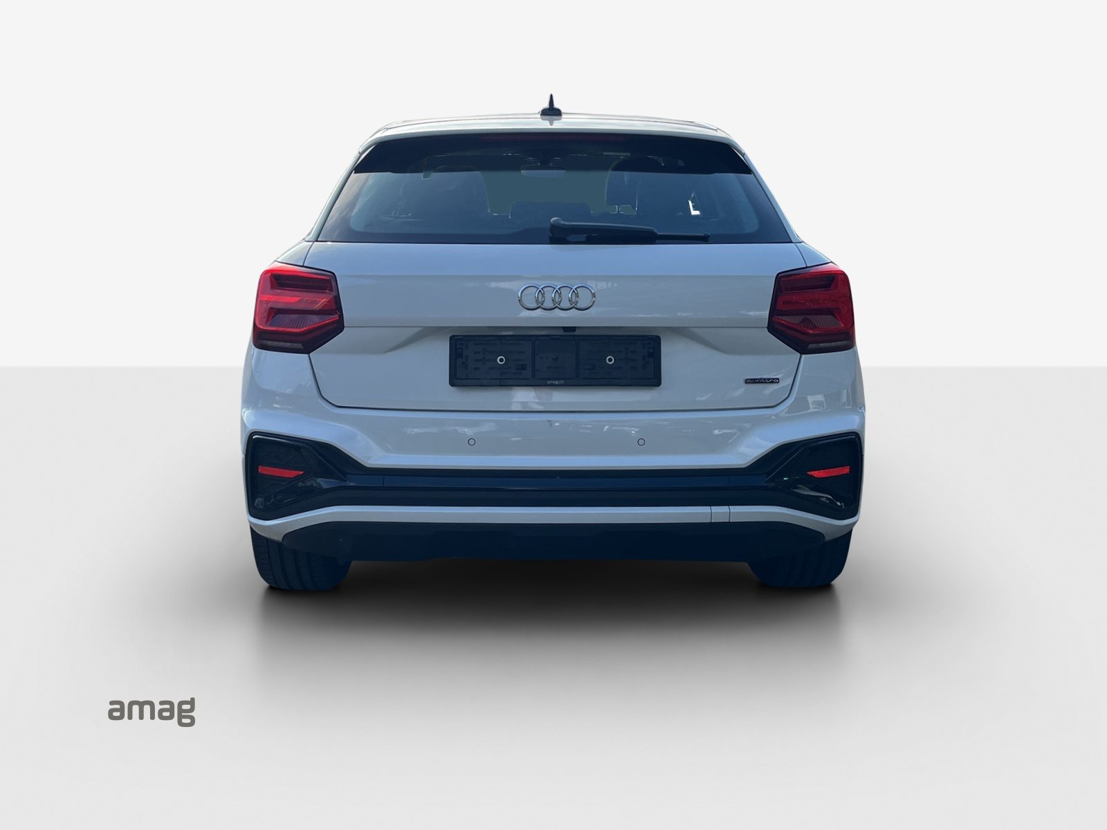 AUDI Q2 40 TFSI S line Attraction, Essence, Occasion / Utilisé, Automatique - 4