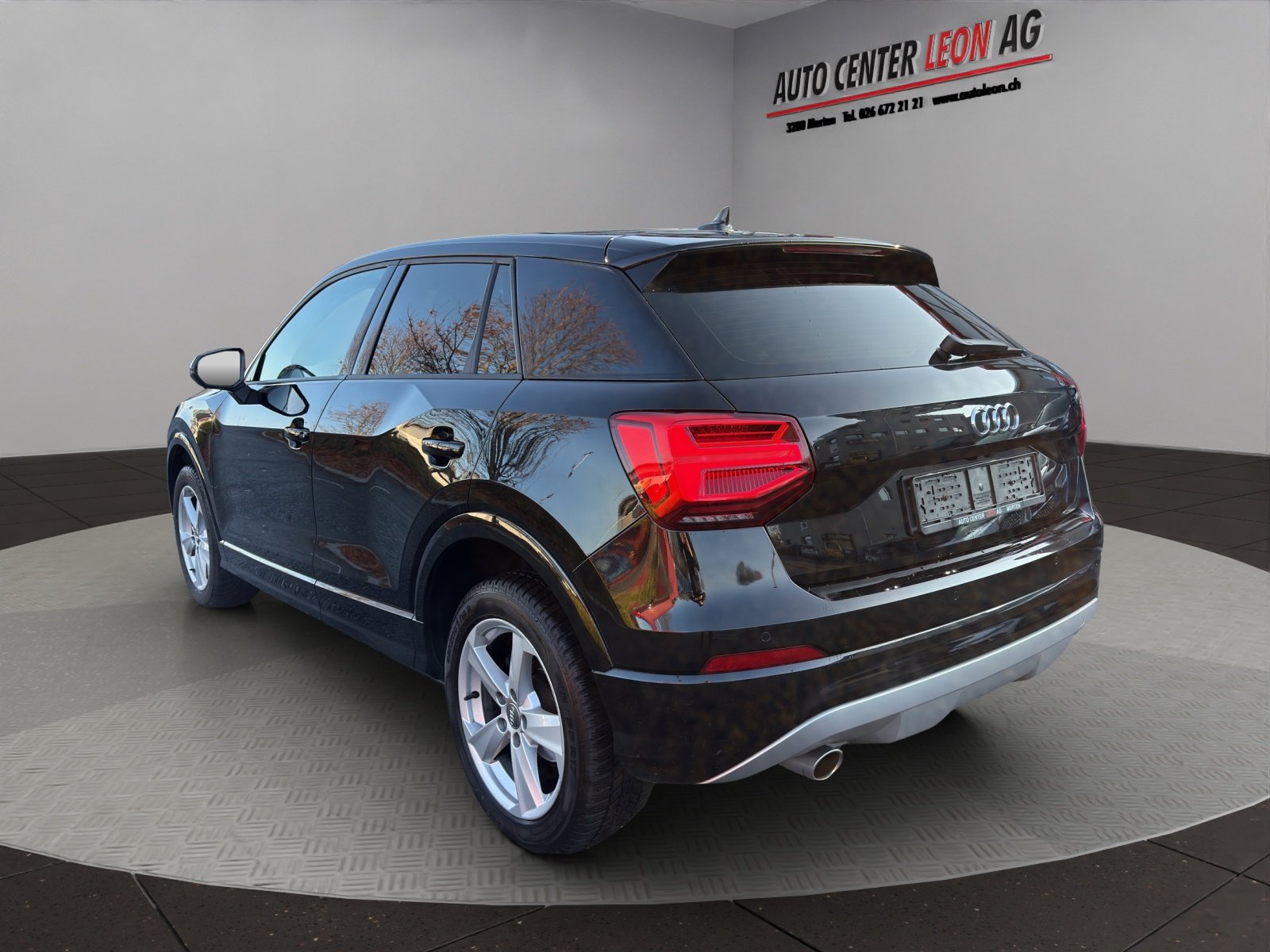 AUDI Q2 30 TFSI Sport S-tronic, Petrol, Second hand / Used, Automatic - 3
