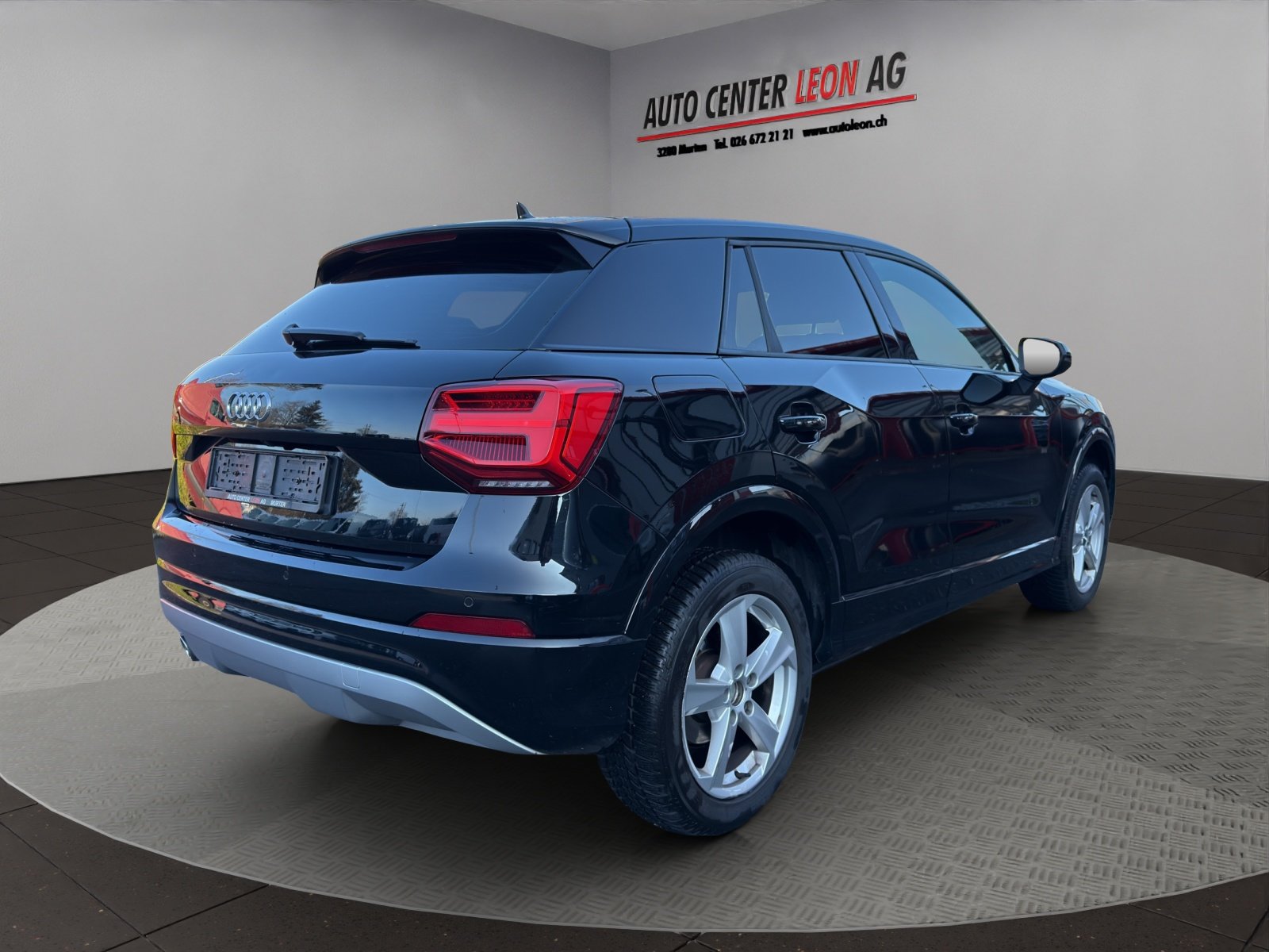 AUDI Q2 30 TFSI Sport S-tronic, Petrol, Second hand / Used, Automatic - 5