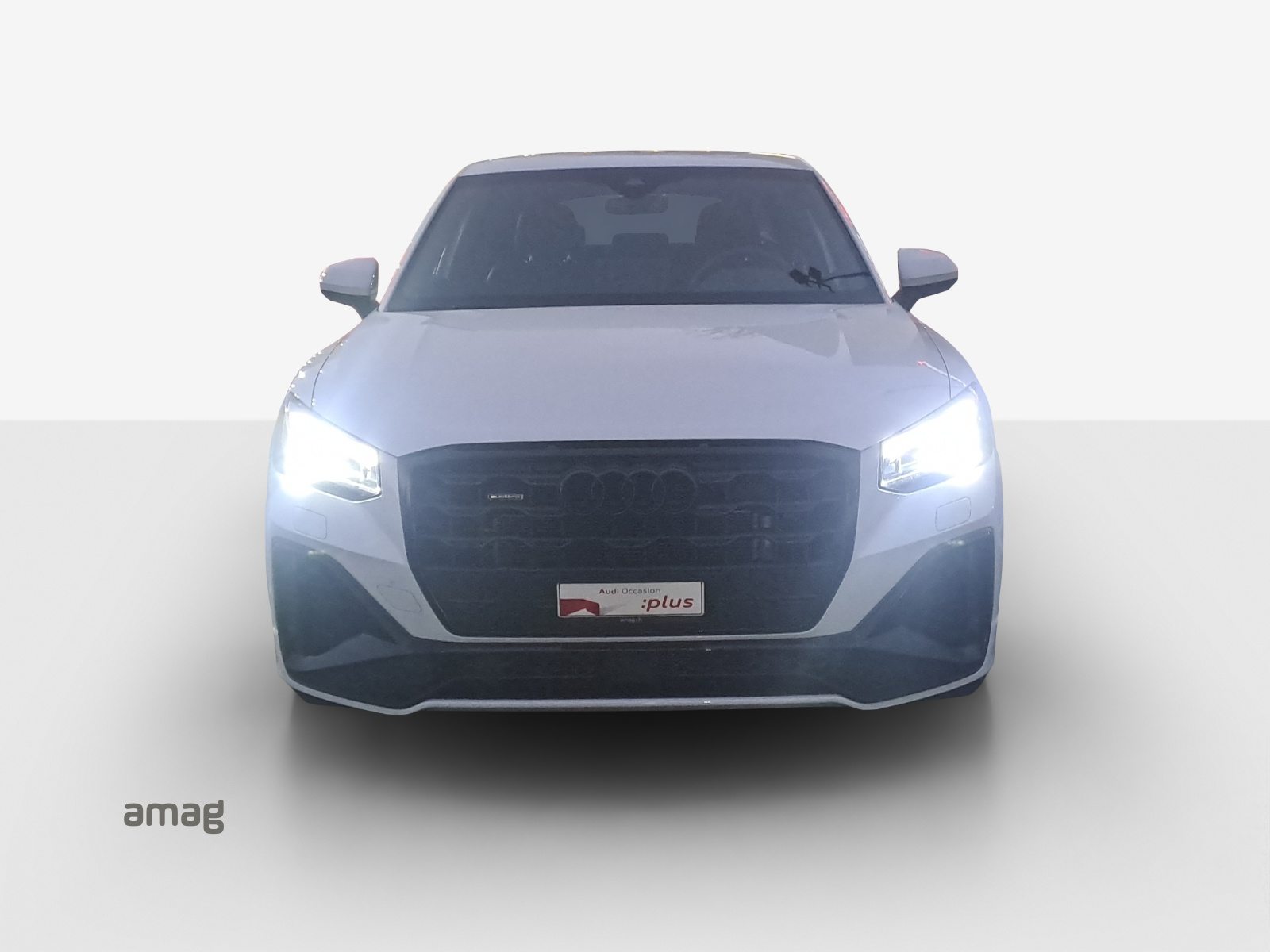 AUDI Q2 40 TFSI S line, Essence, Occasion / Utilisé, Automatique - 7