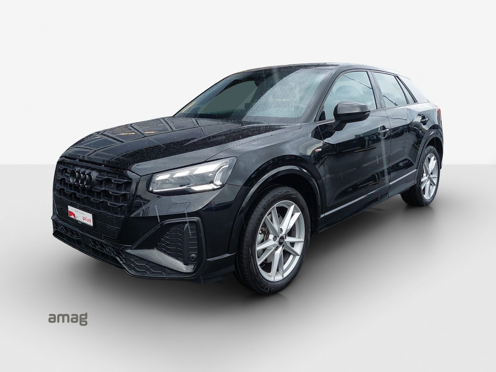 AUDI Q2 40 TFSI S line