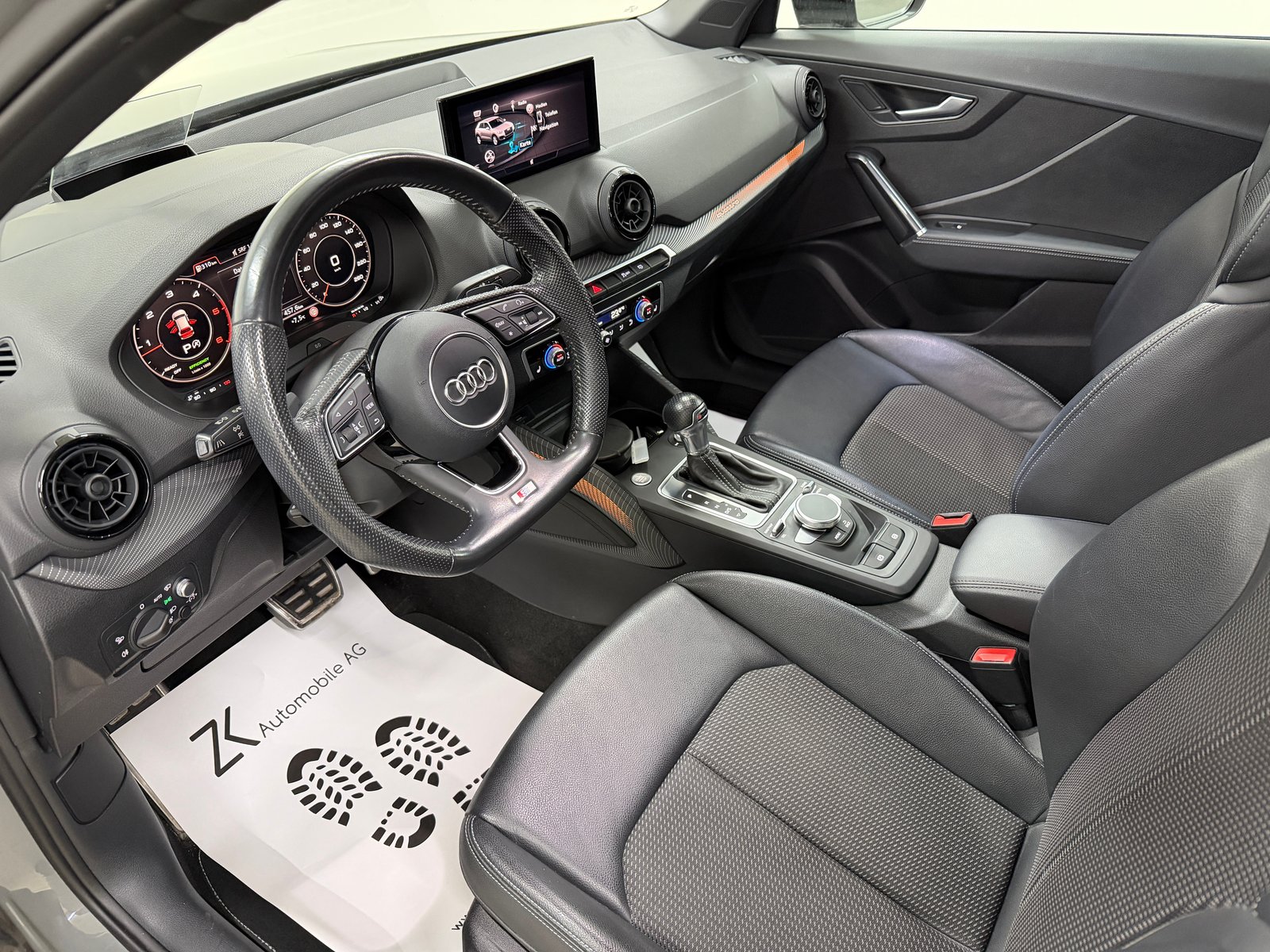 AUDI Q2 2.0 TDI 190PS Edition 1 (Quantum Grey) quattro S-tronic /, Diesel, Occasioni / Usate, Automatico - 7