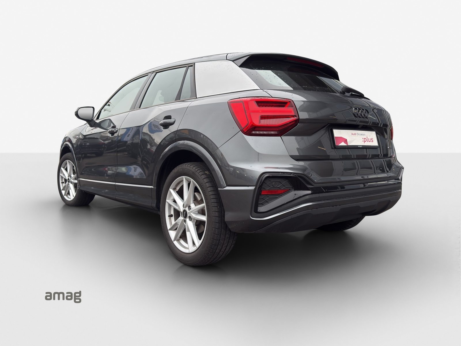 AUDI Q2 40 TFSI S line, Essence, Occasion / Utilisé, Automatique - 3