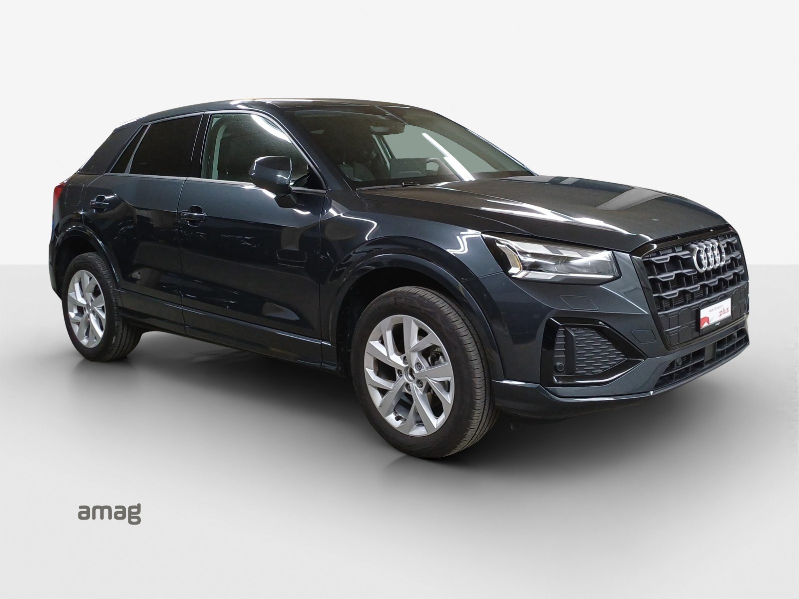 AUDI Q2 35 TFSI advanced, Petrol, Second hand / Used, Automatic - 6