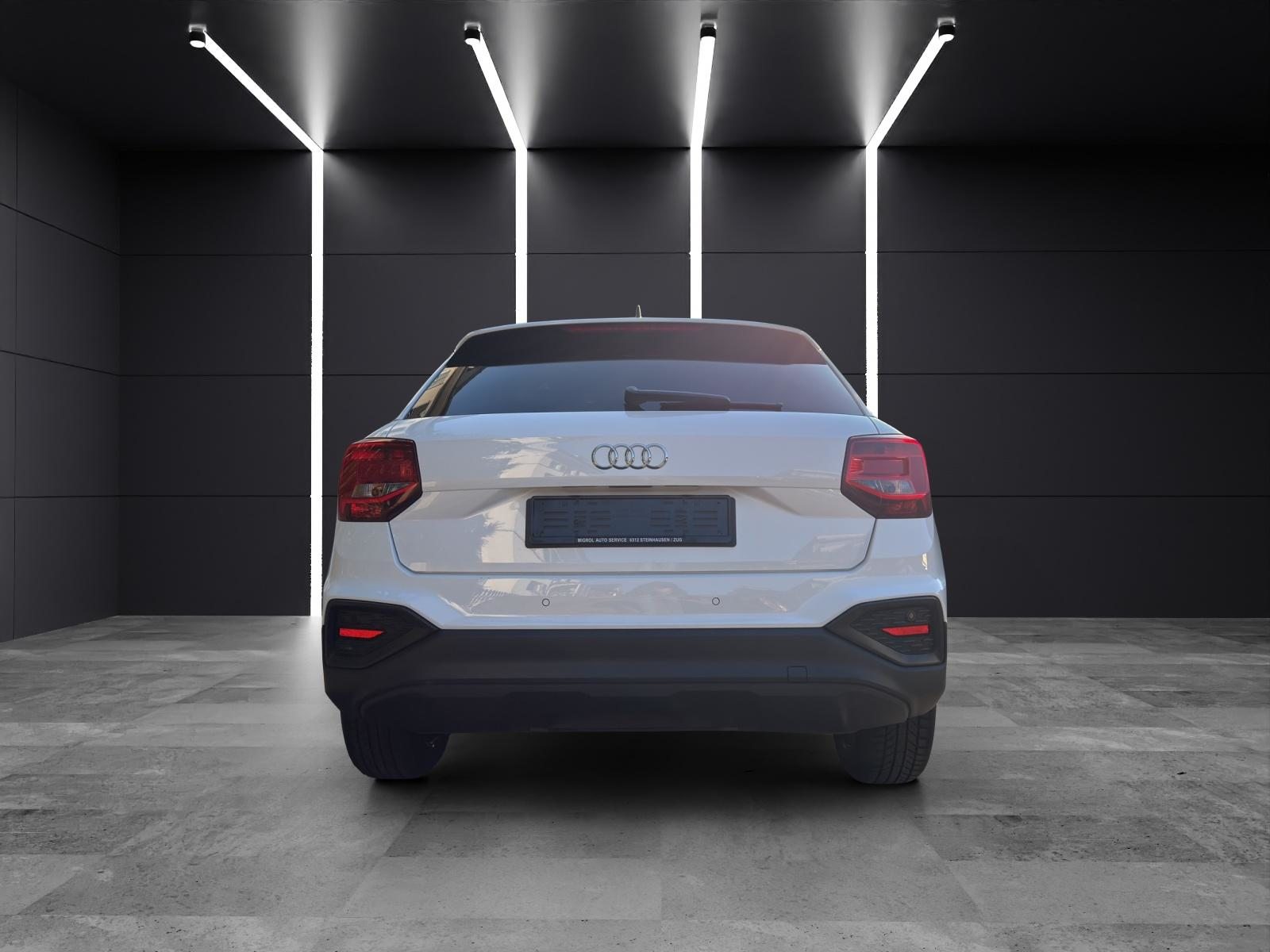 AUDI Q2 1.5 35 TFSI, Benzin, Occasion / Gebraucht, Handschaltung - 4