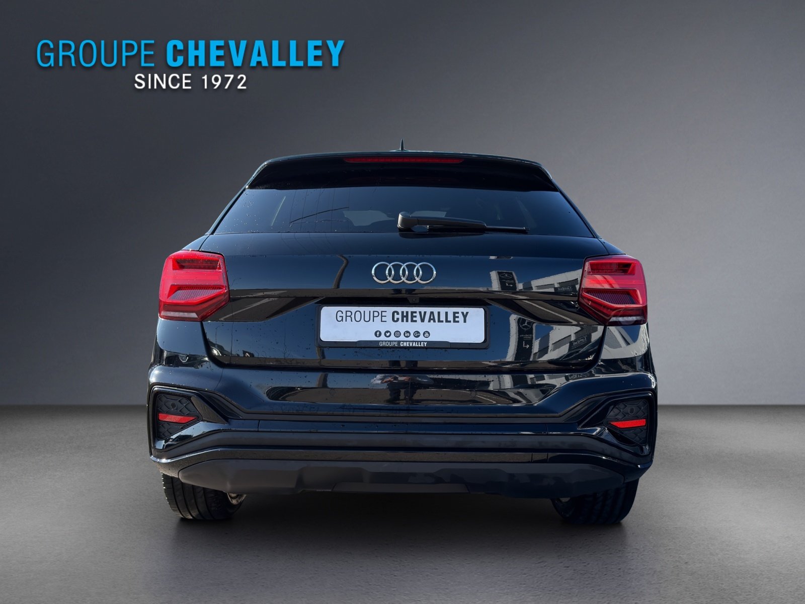 AUDI Q2 35 TFSI S line S-tronic, Petrol, Second hand / Used, Automatic - 5